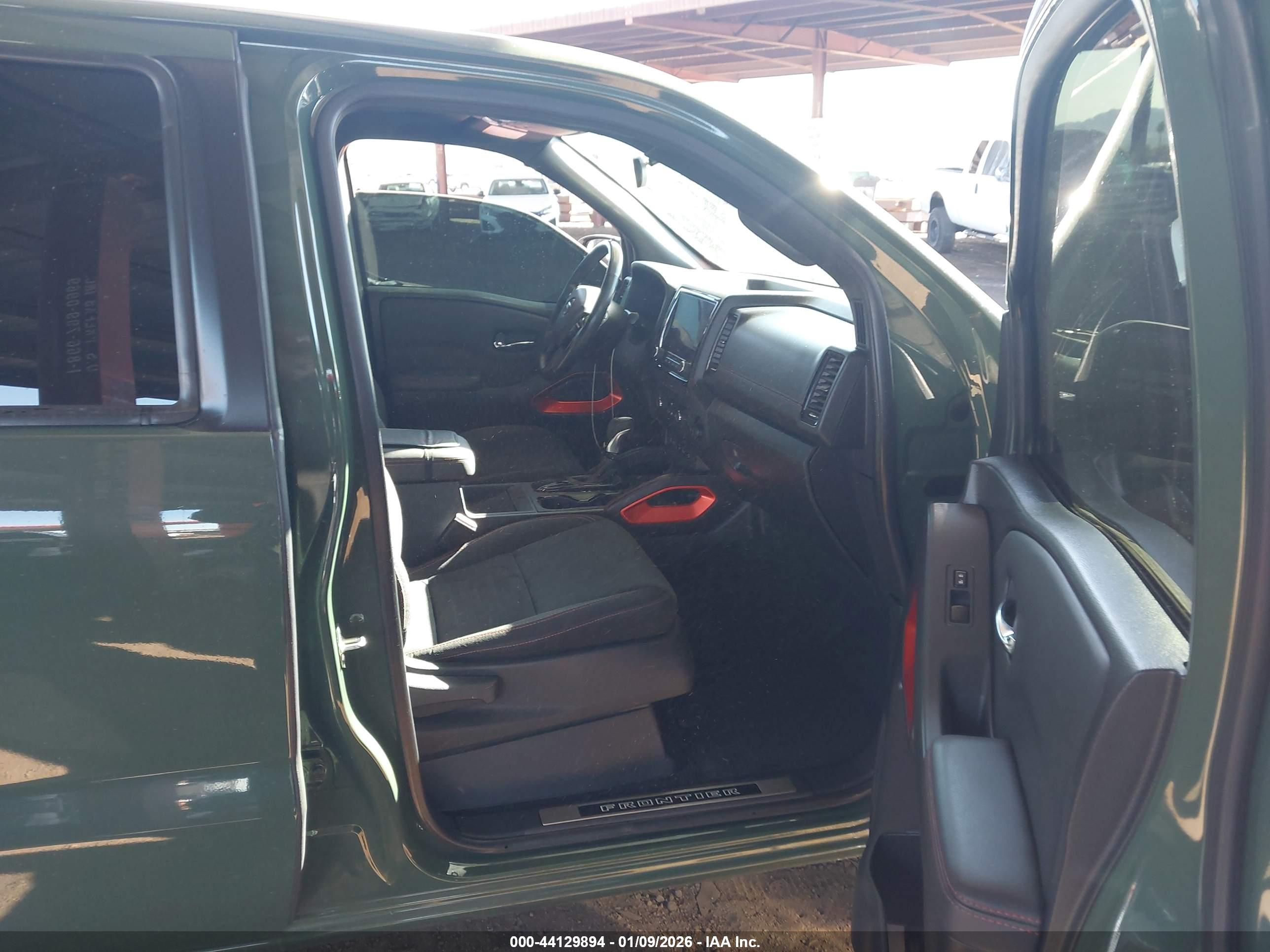 NISSAN FRONTIER image 5