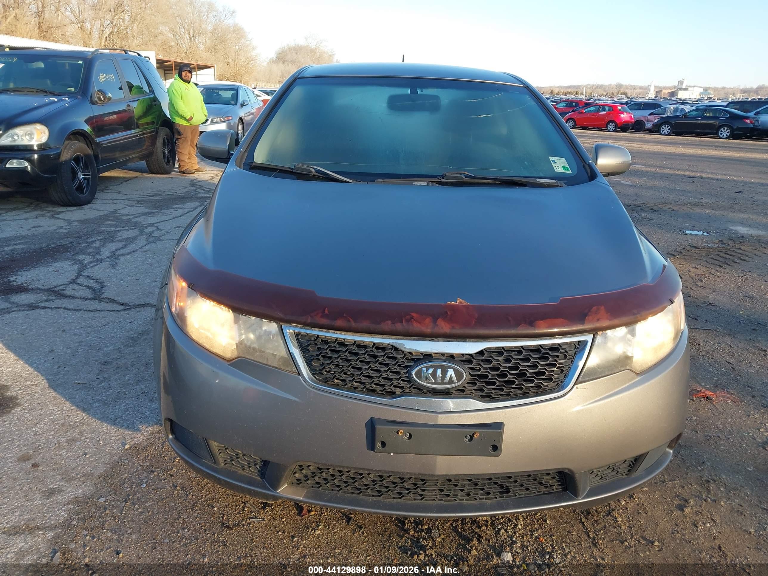 KIA FORTE image 6