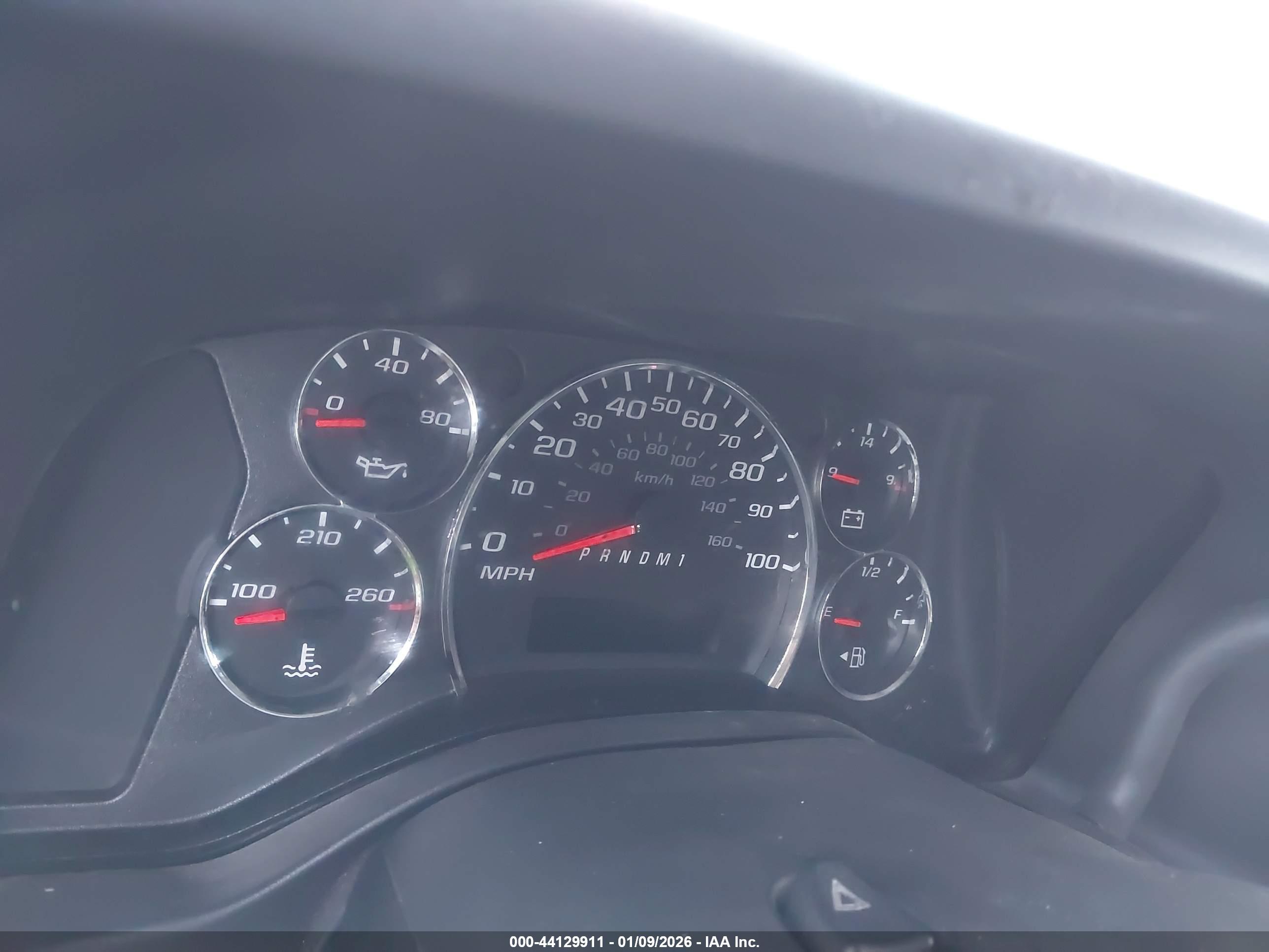 GMC SAVANA image 7