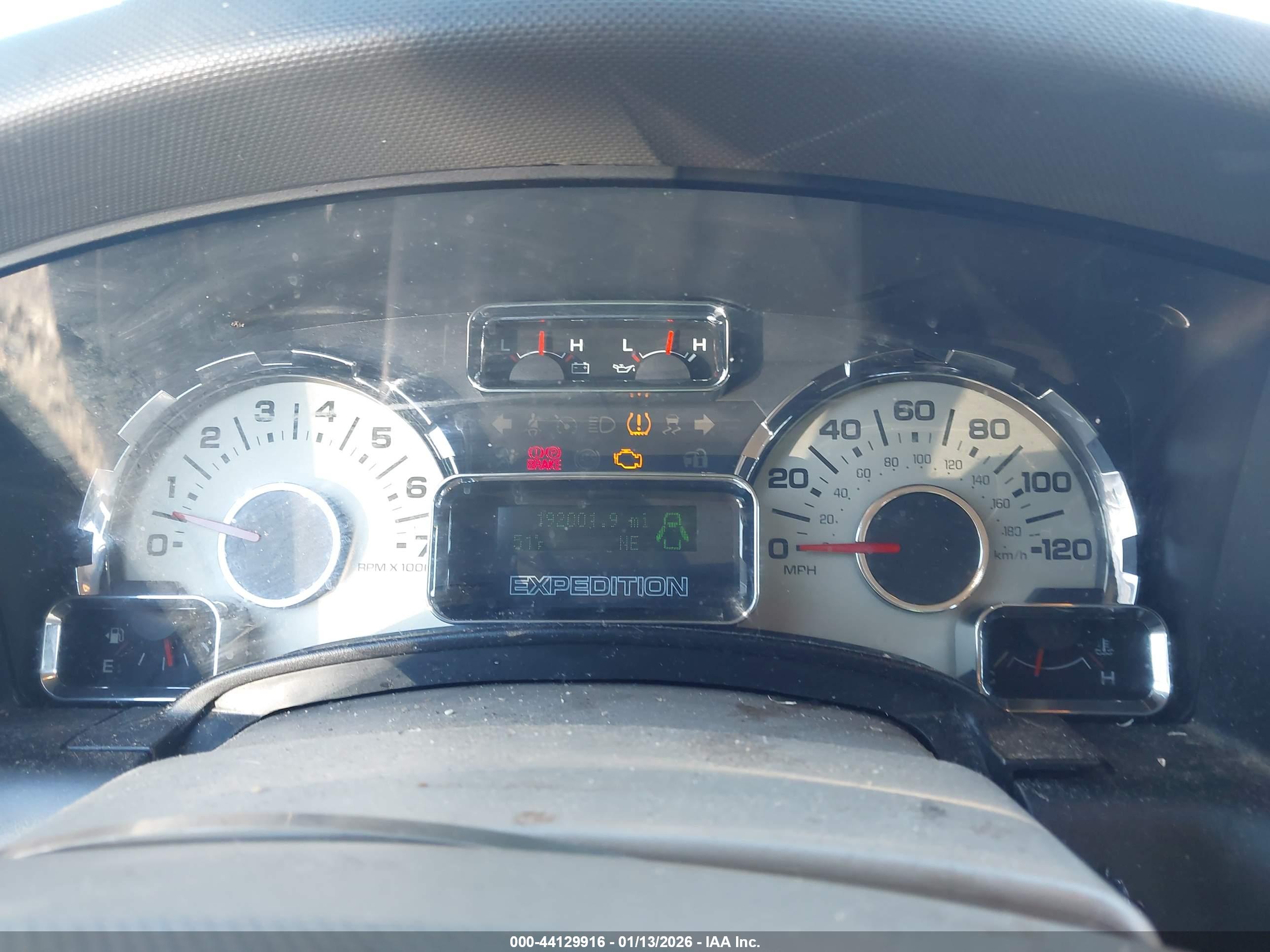 FORD EXPEDITION image 7