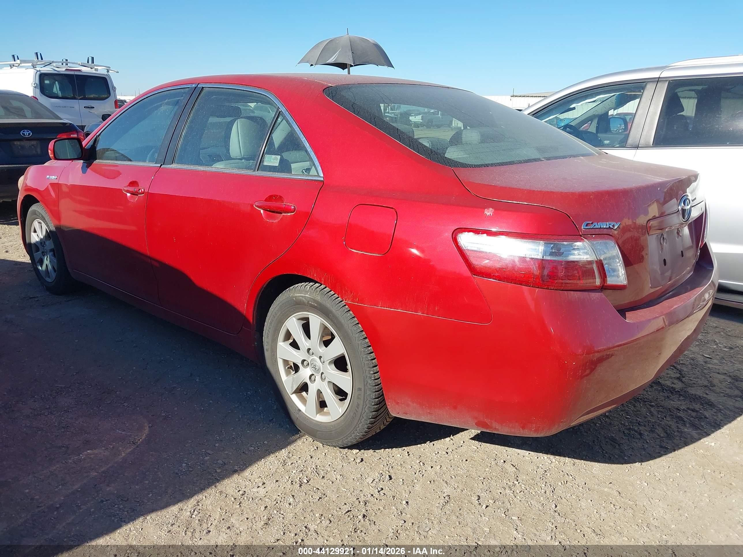 TOYOTA CAMRY image 3