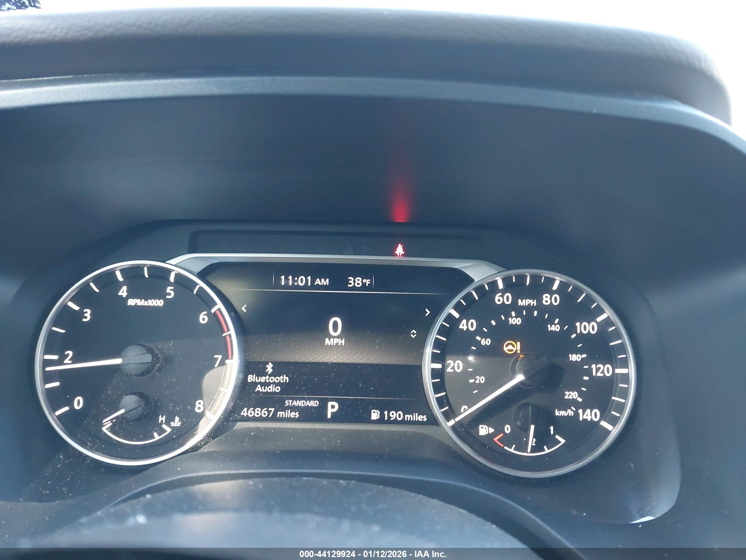 NISSAN ROGUE image 7