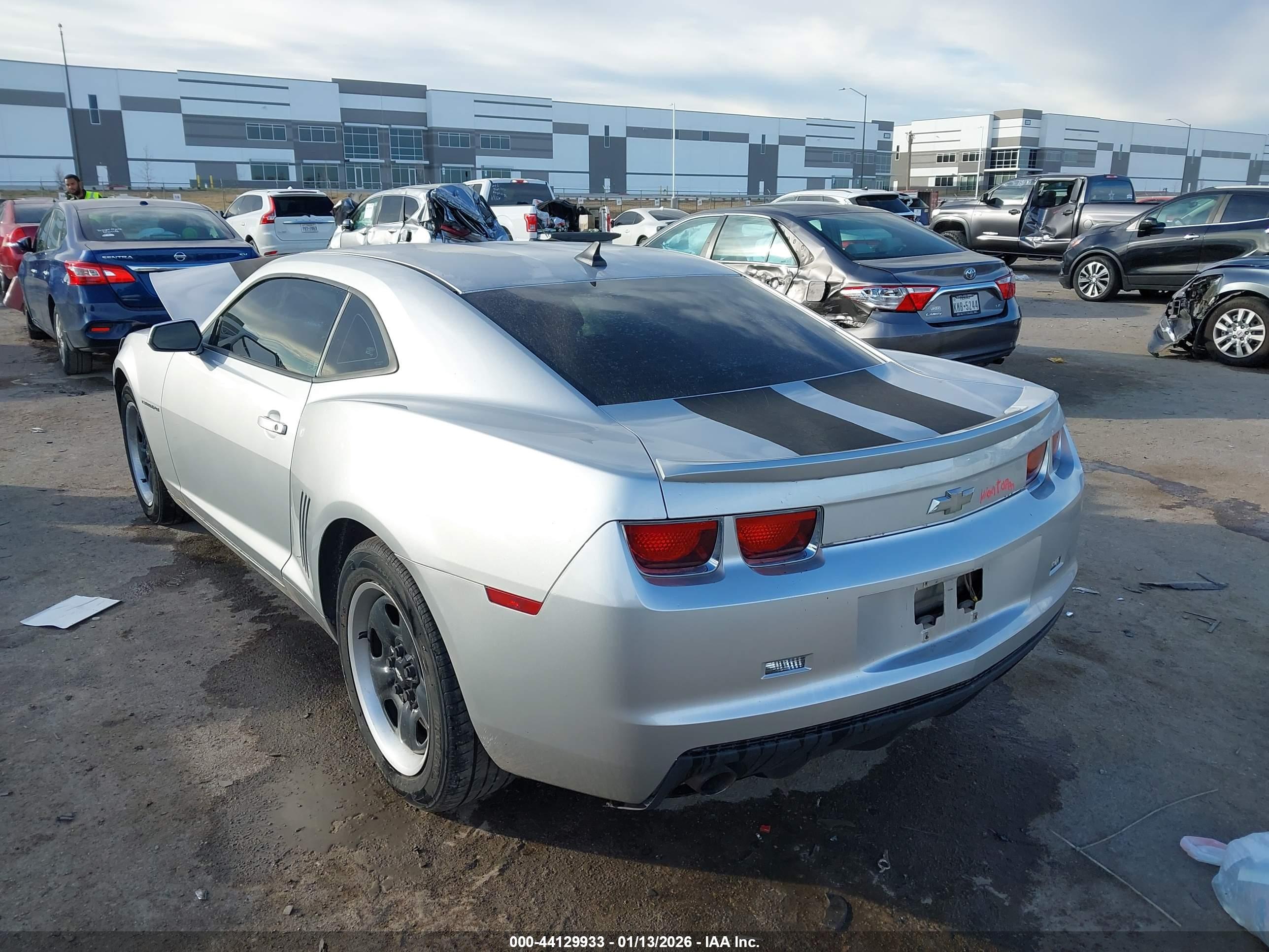 CHEVROLET CAMARO image 3