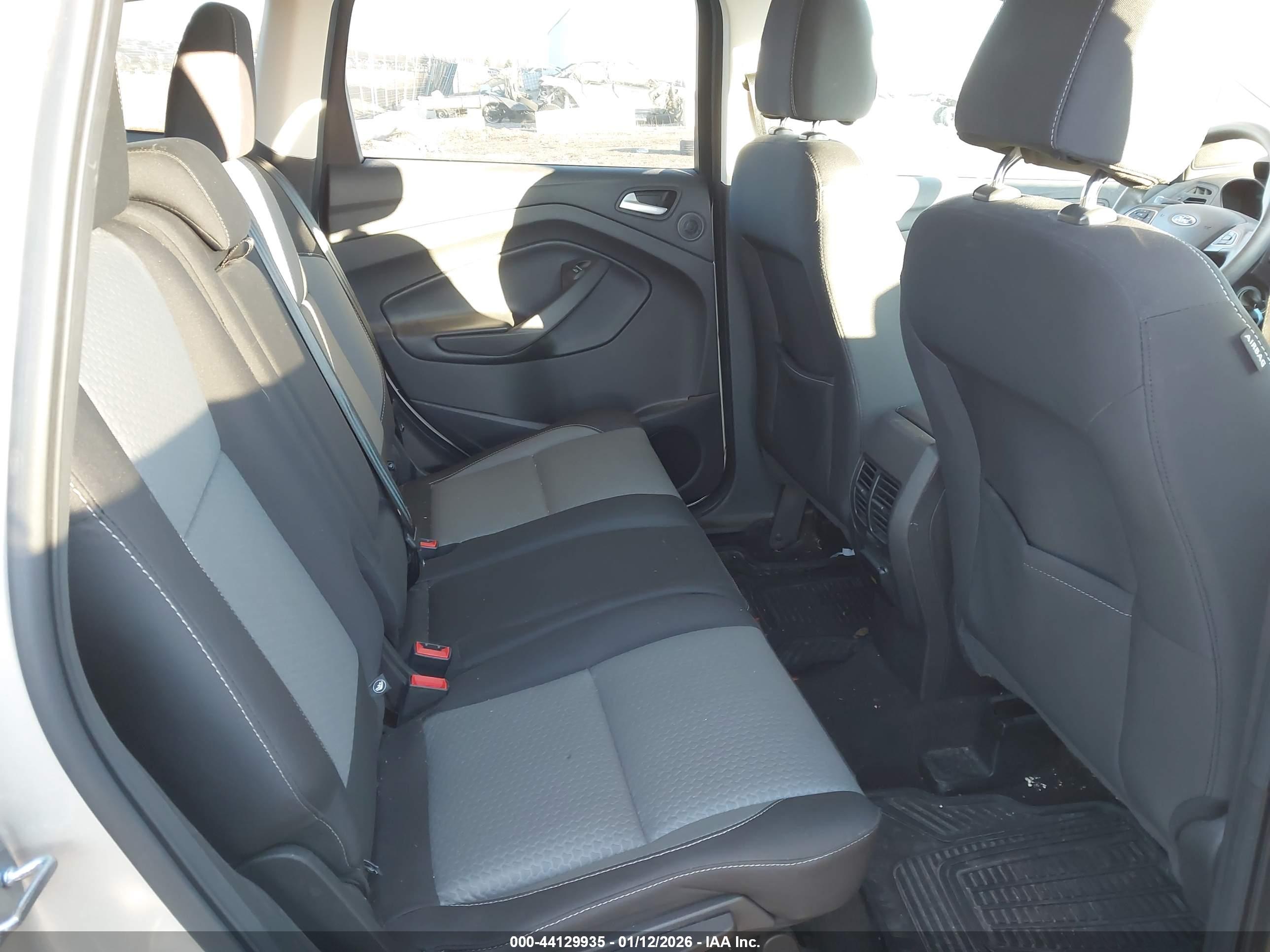FORD ESCAPE image 8