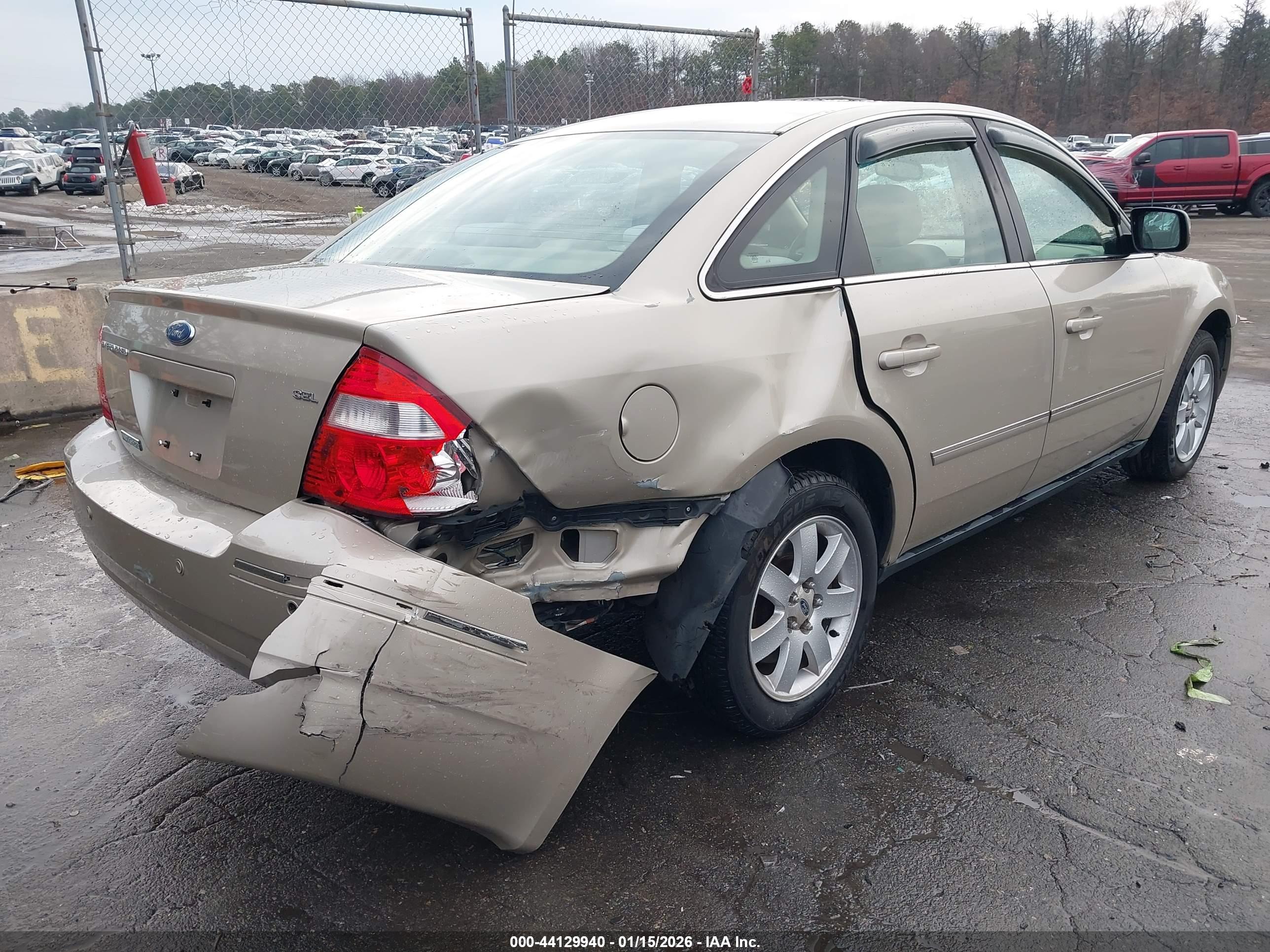 FORD FIVE image 6