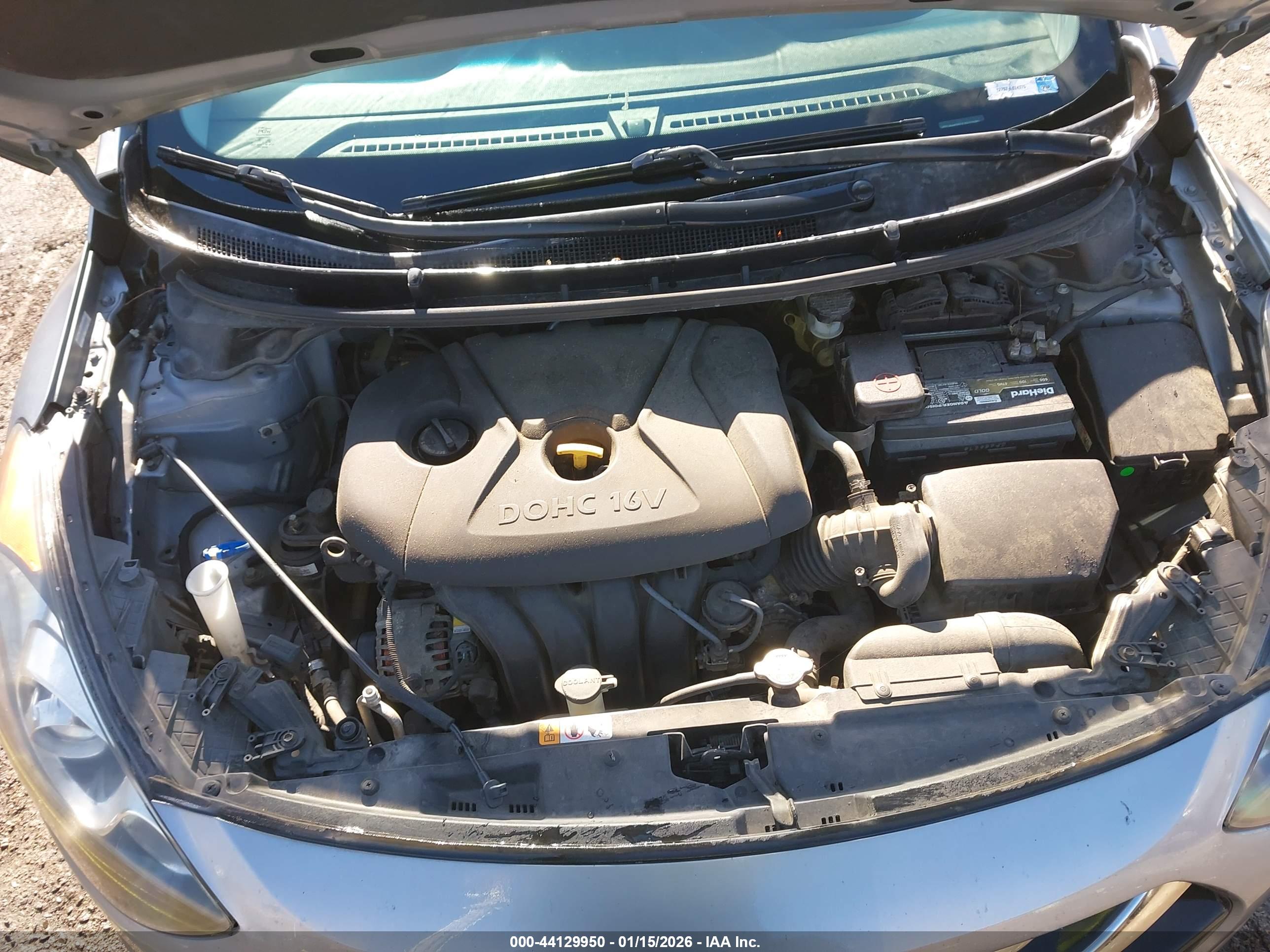 HYUNDAI ELANTRA image 10