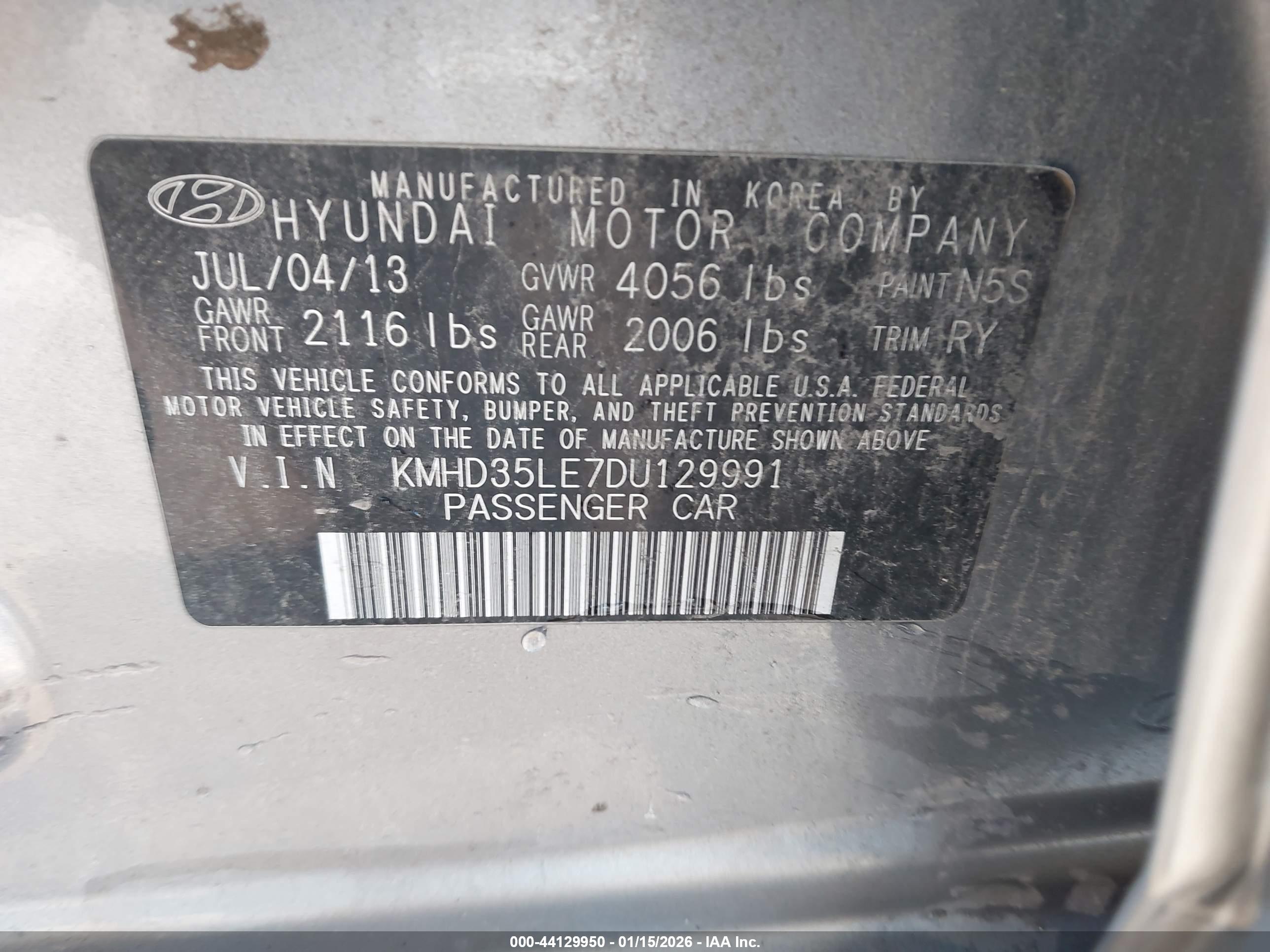HYUNDAI ELANTRA image 9