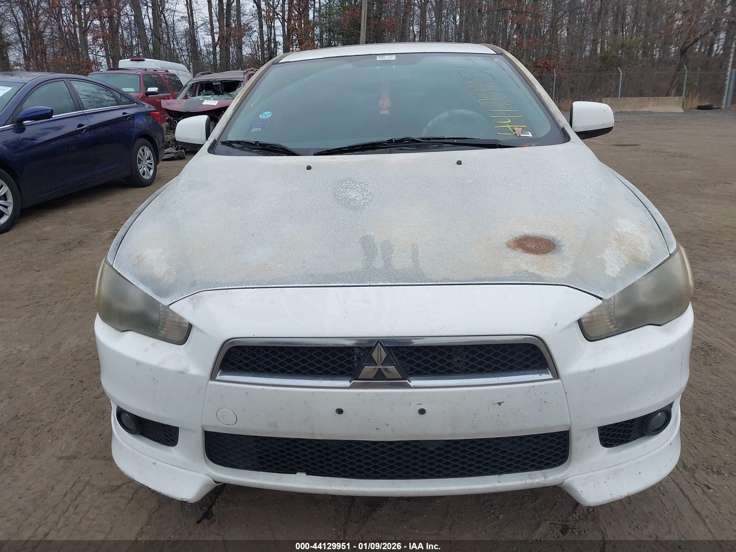 MITSUBISHI LANCER image 6