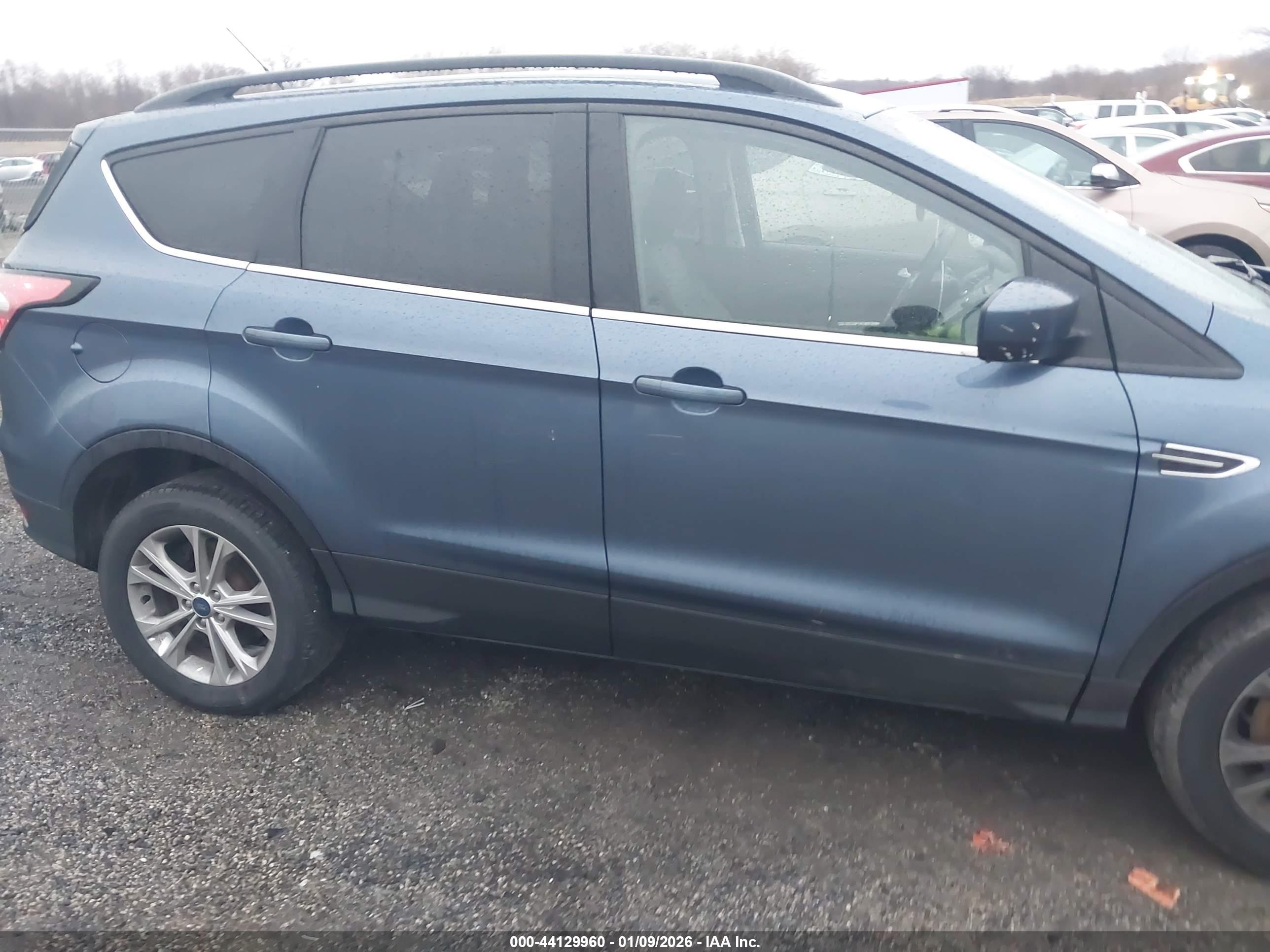 FORD ESCAPE image 6