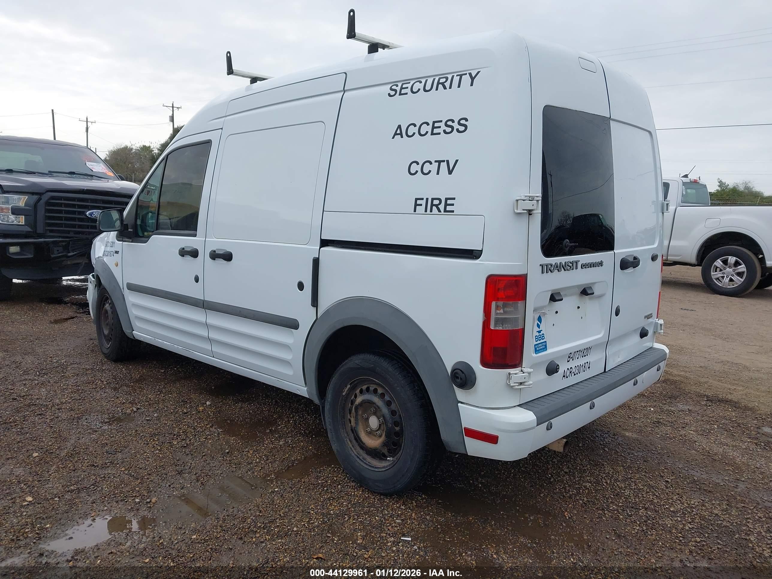 FORD TRANSIT image 3