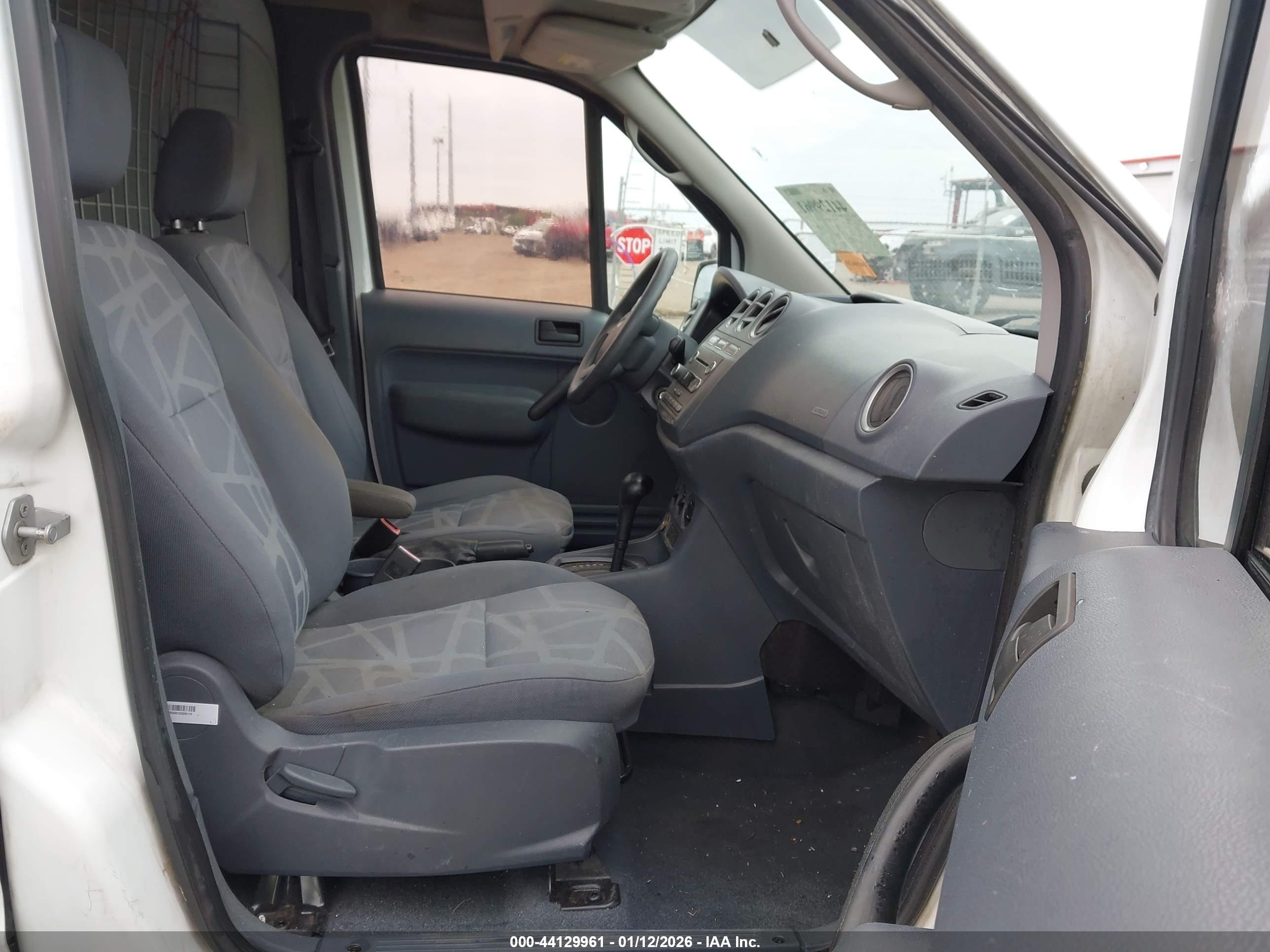 FORD TRANSIT image 5