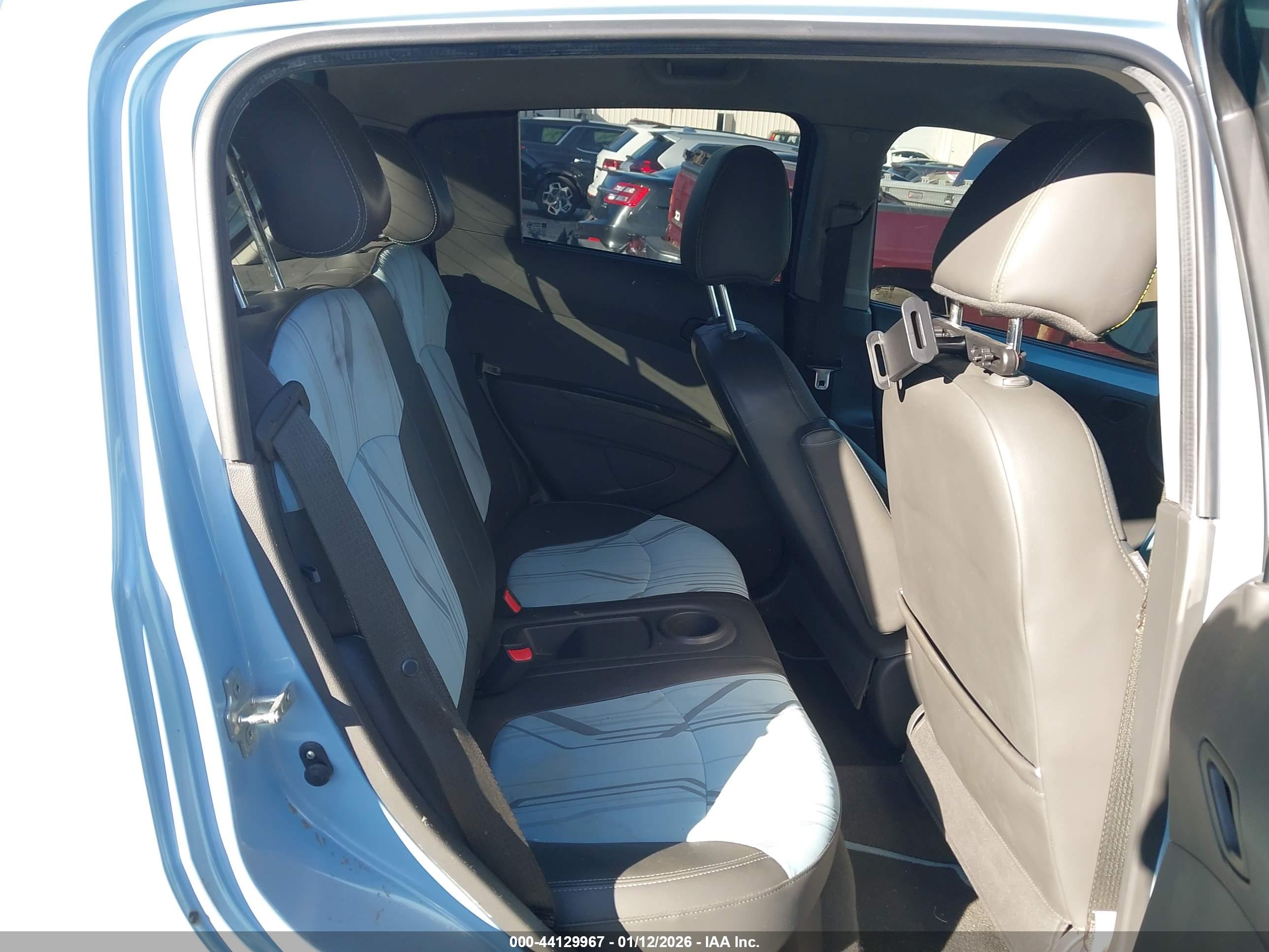 CHEVROLET SPARK image 8