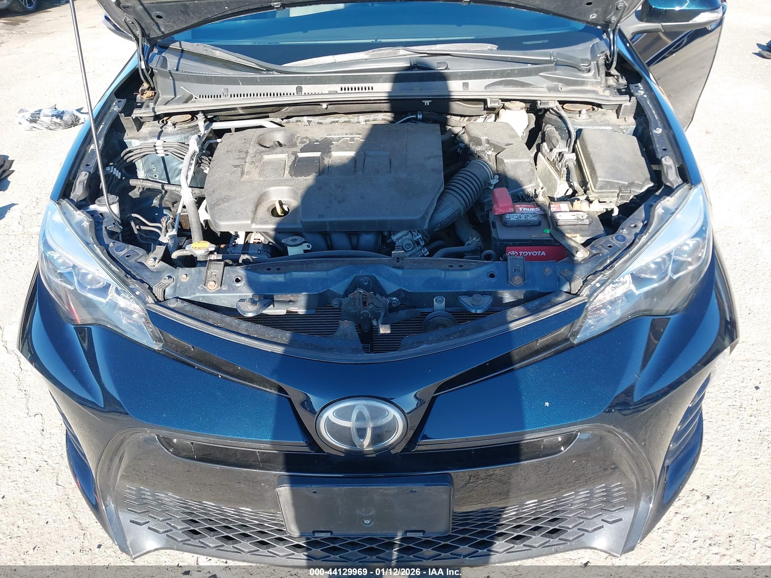 TOYOTA COROLLA image 10