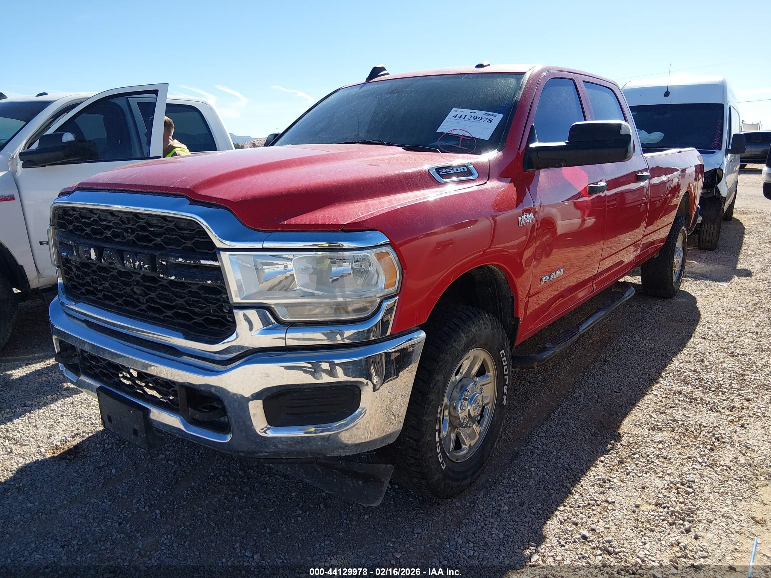RAM 2500 image 2