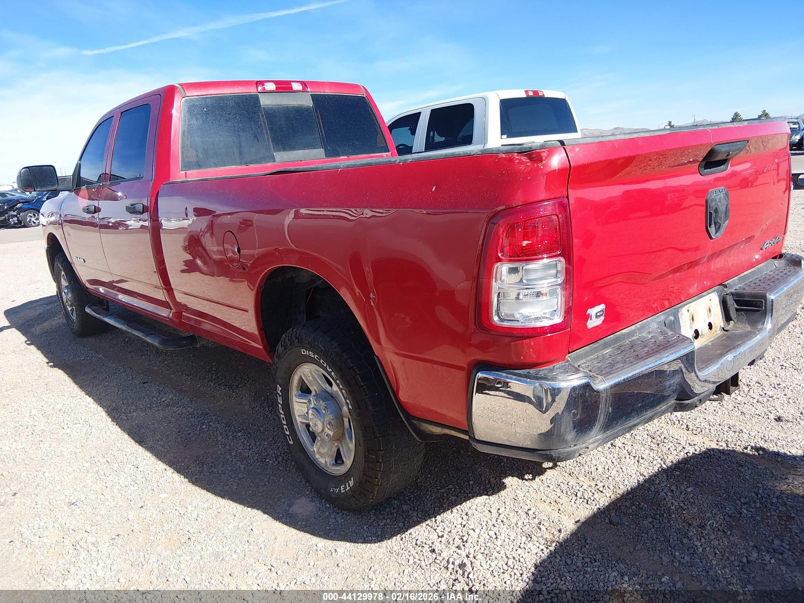 RAM 2500 image 3