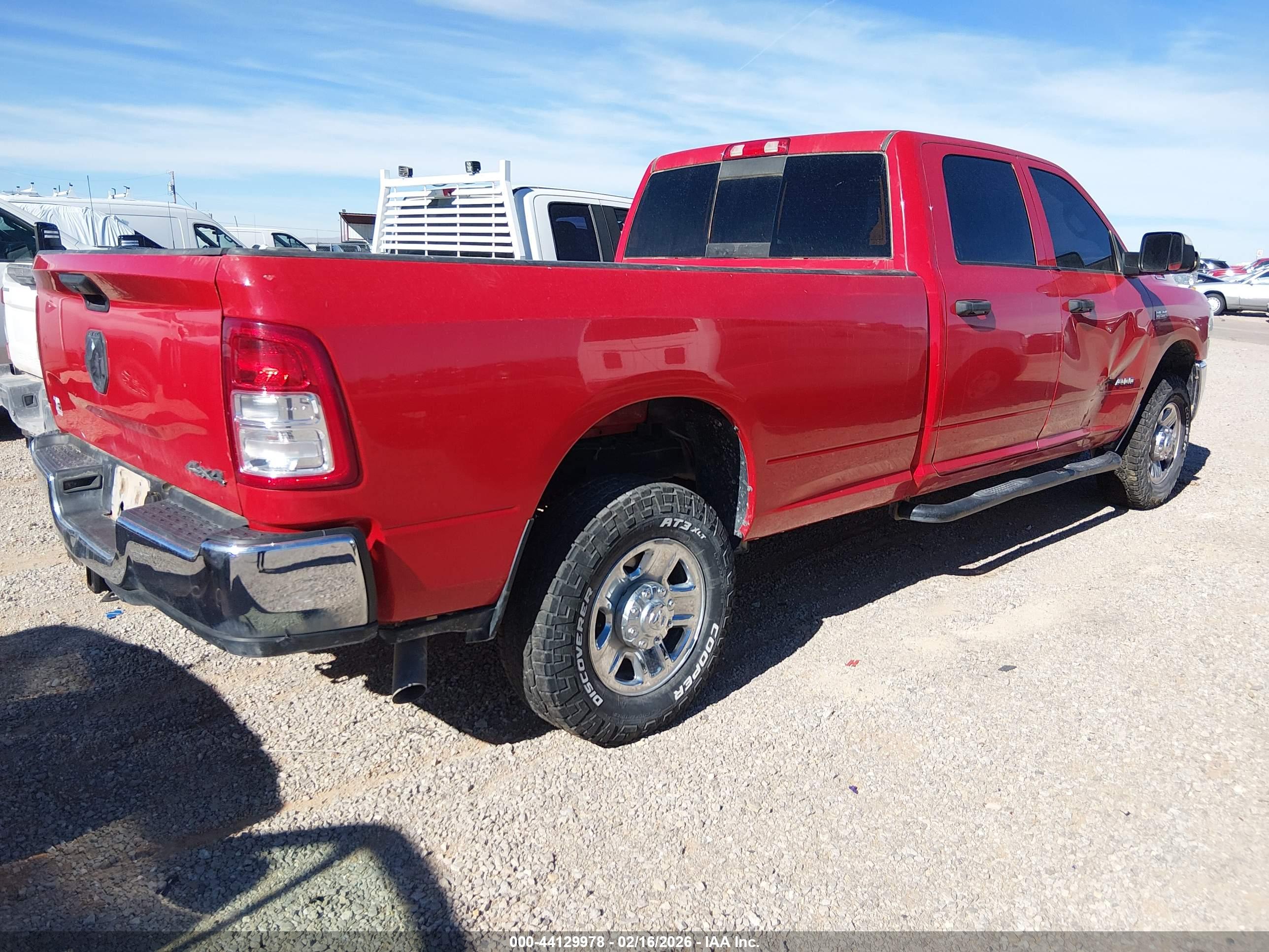 RAM 2500 image 4