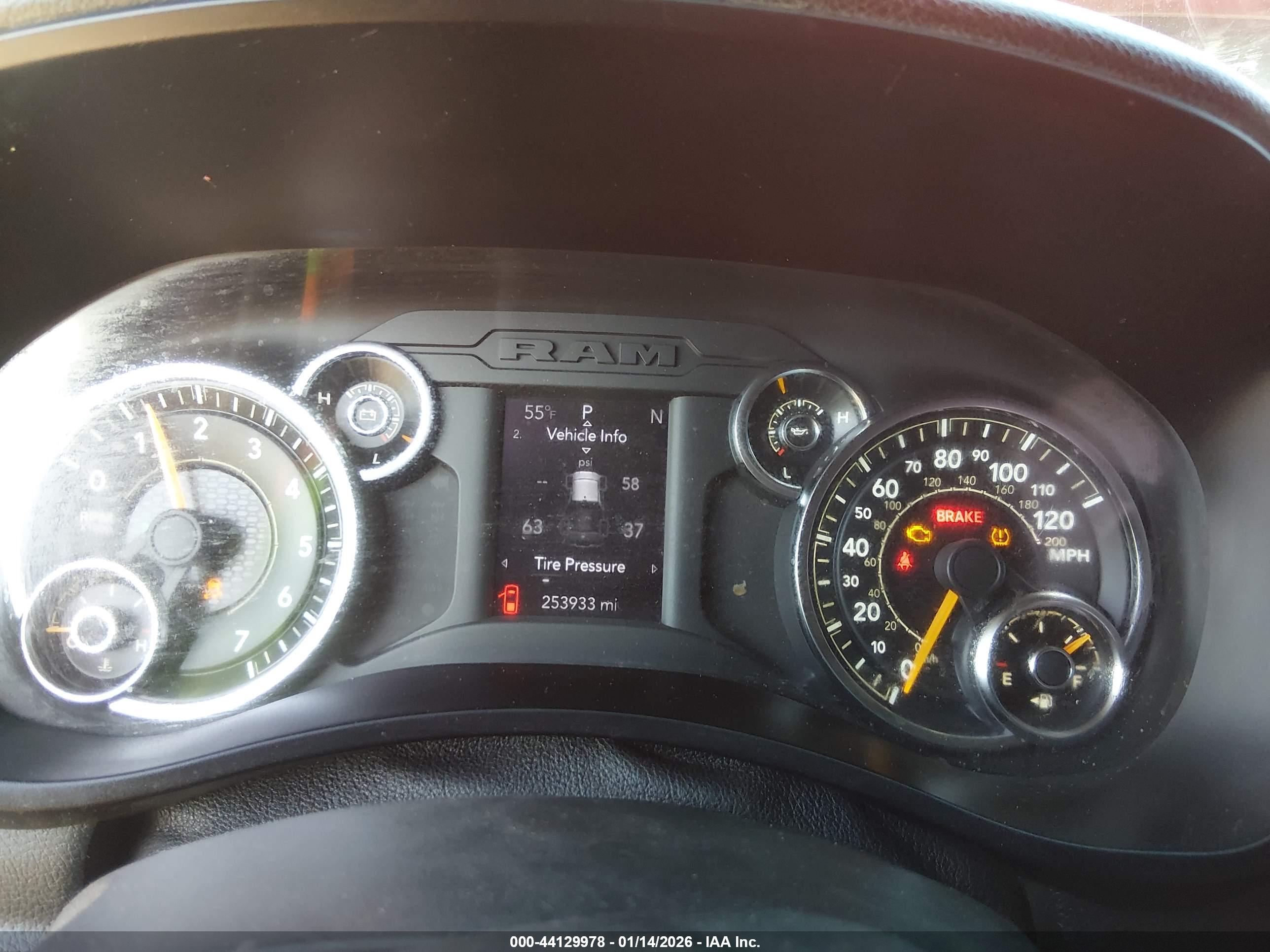 RAM 2500 image 7