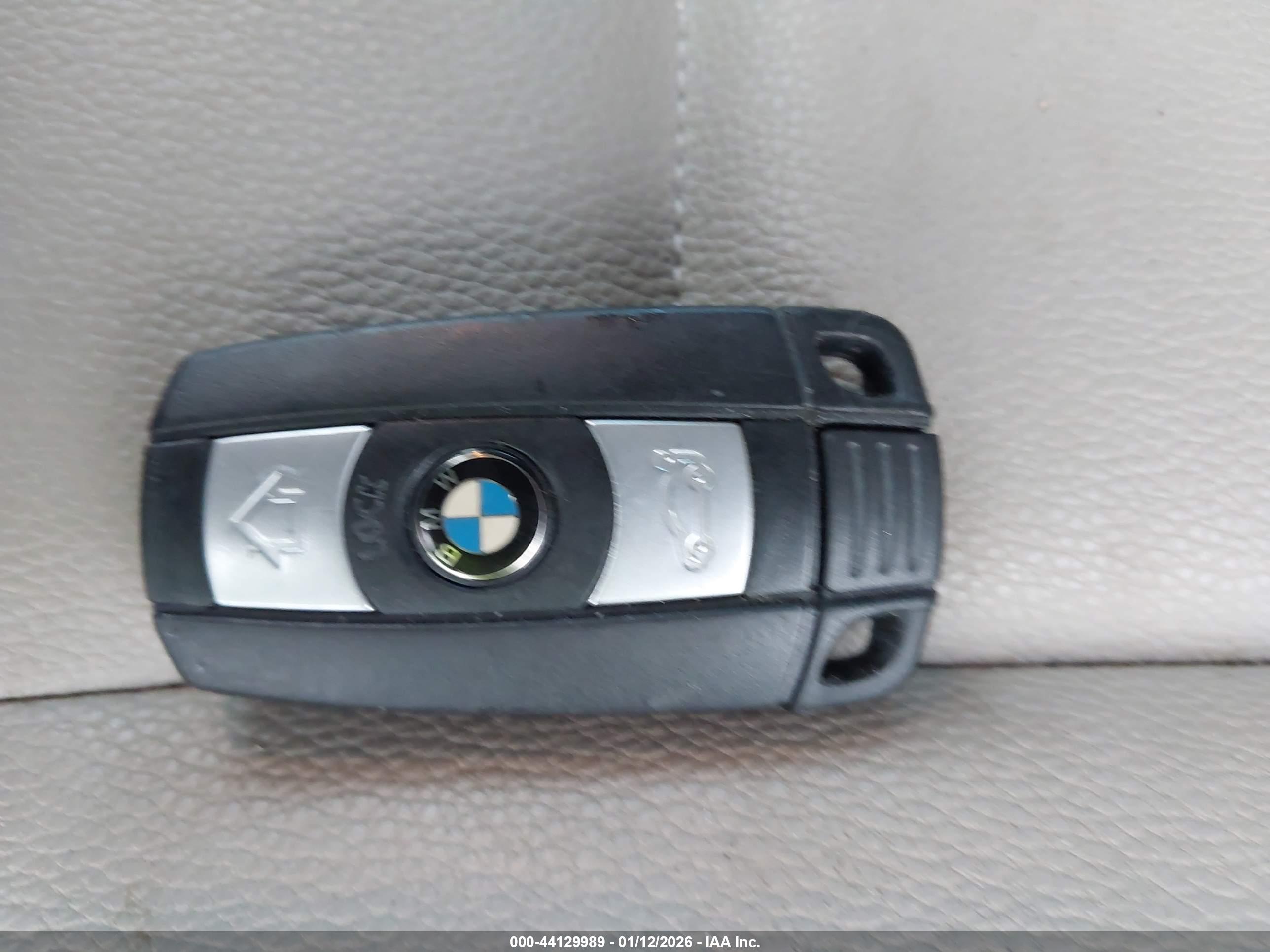 BMW 128I image 11
