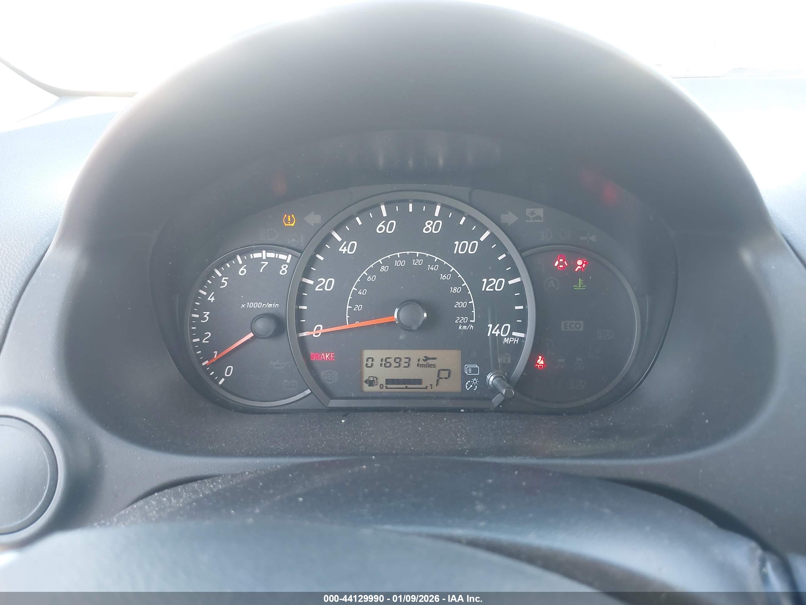 MITSUBISHI MIRAGE image 7