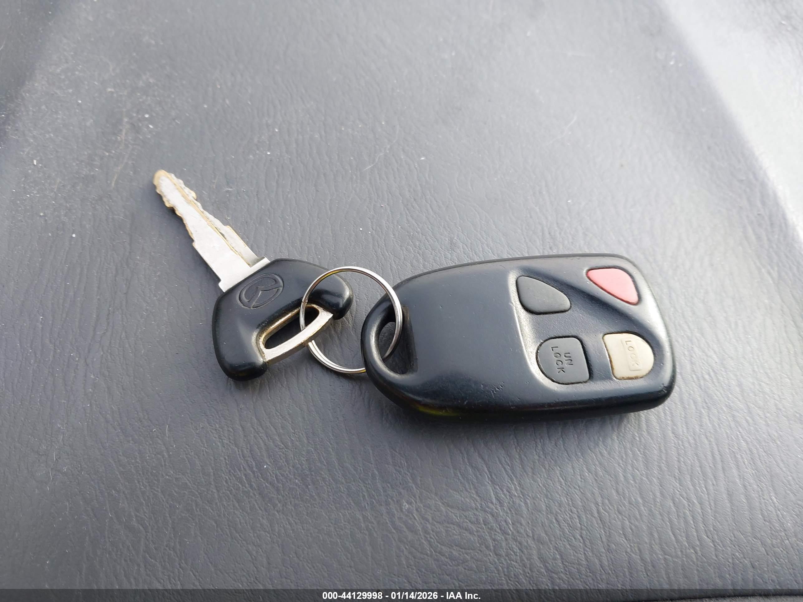 MAZDA PROTEGE image 11