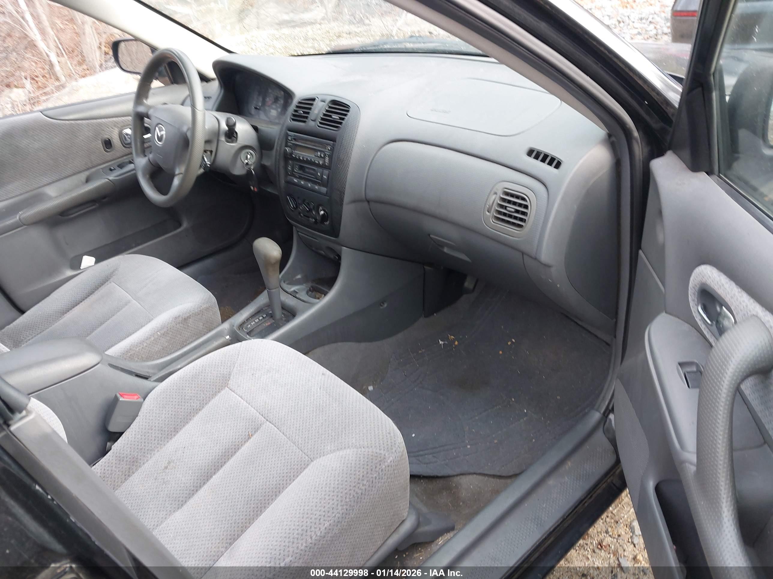 MAZDA PROTEGE image 5
