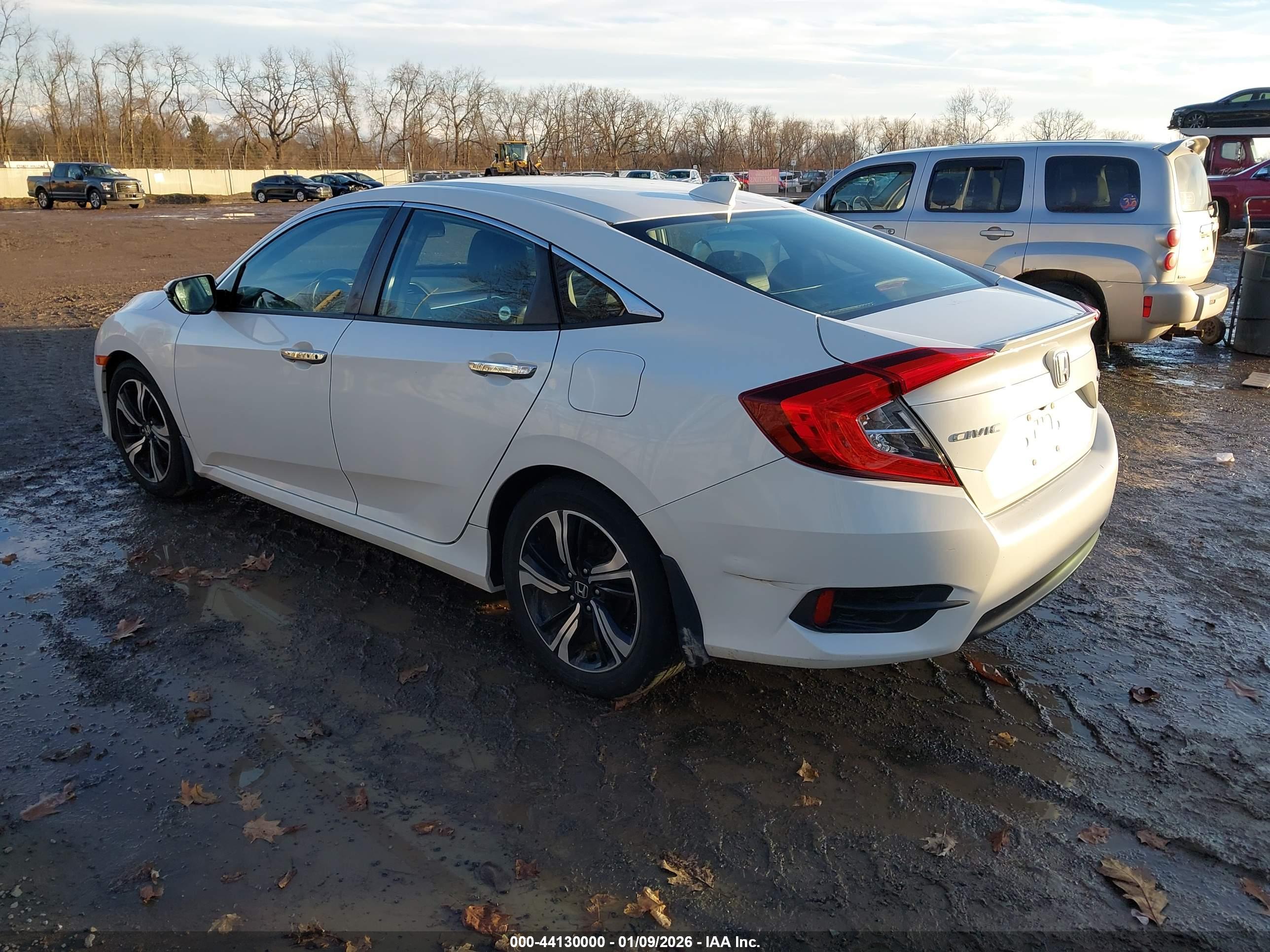 HONDA CIVIC image 3