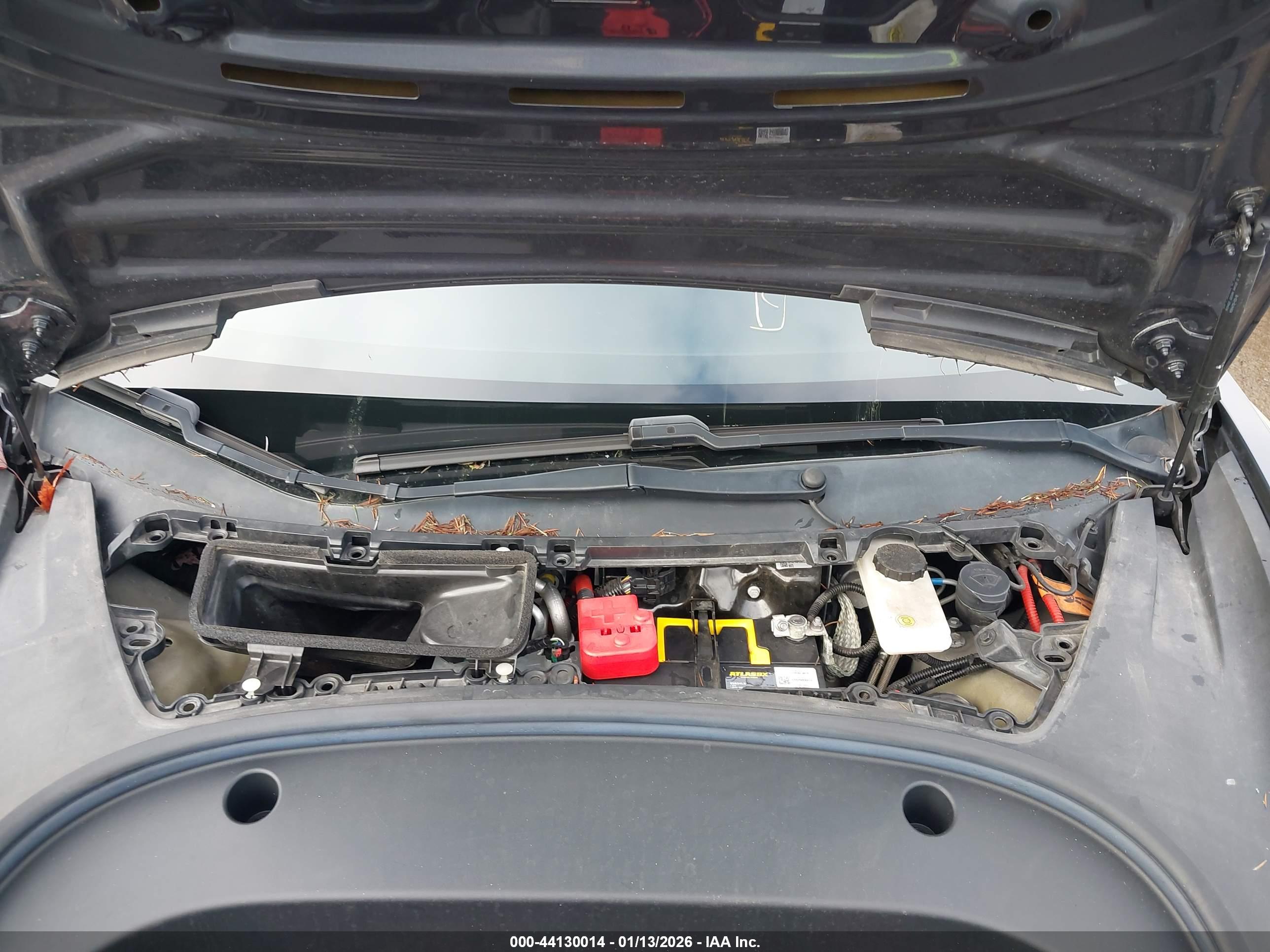 TESLA MODEL image 10