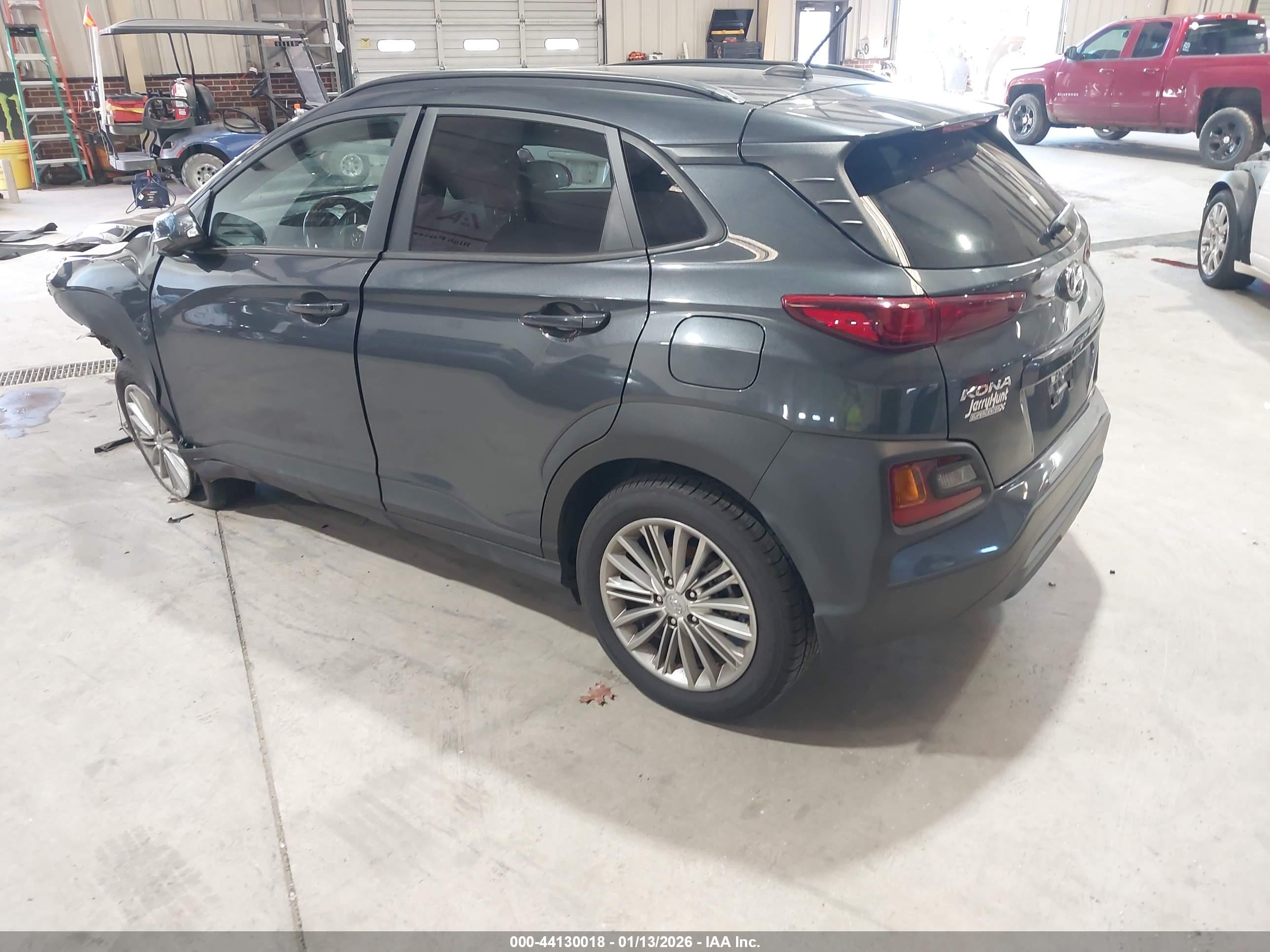HYUNDAI KONA image 3