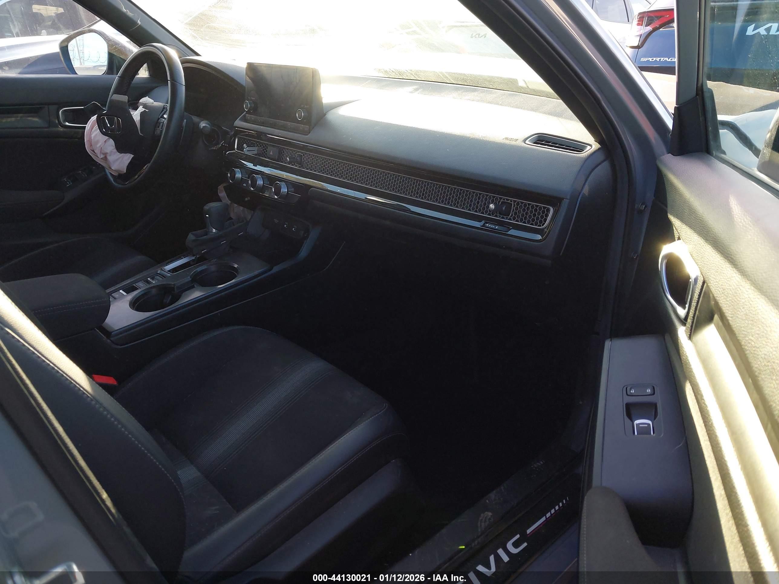 HONDA CIVIC image 5