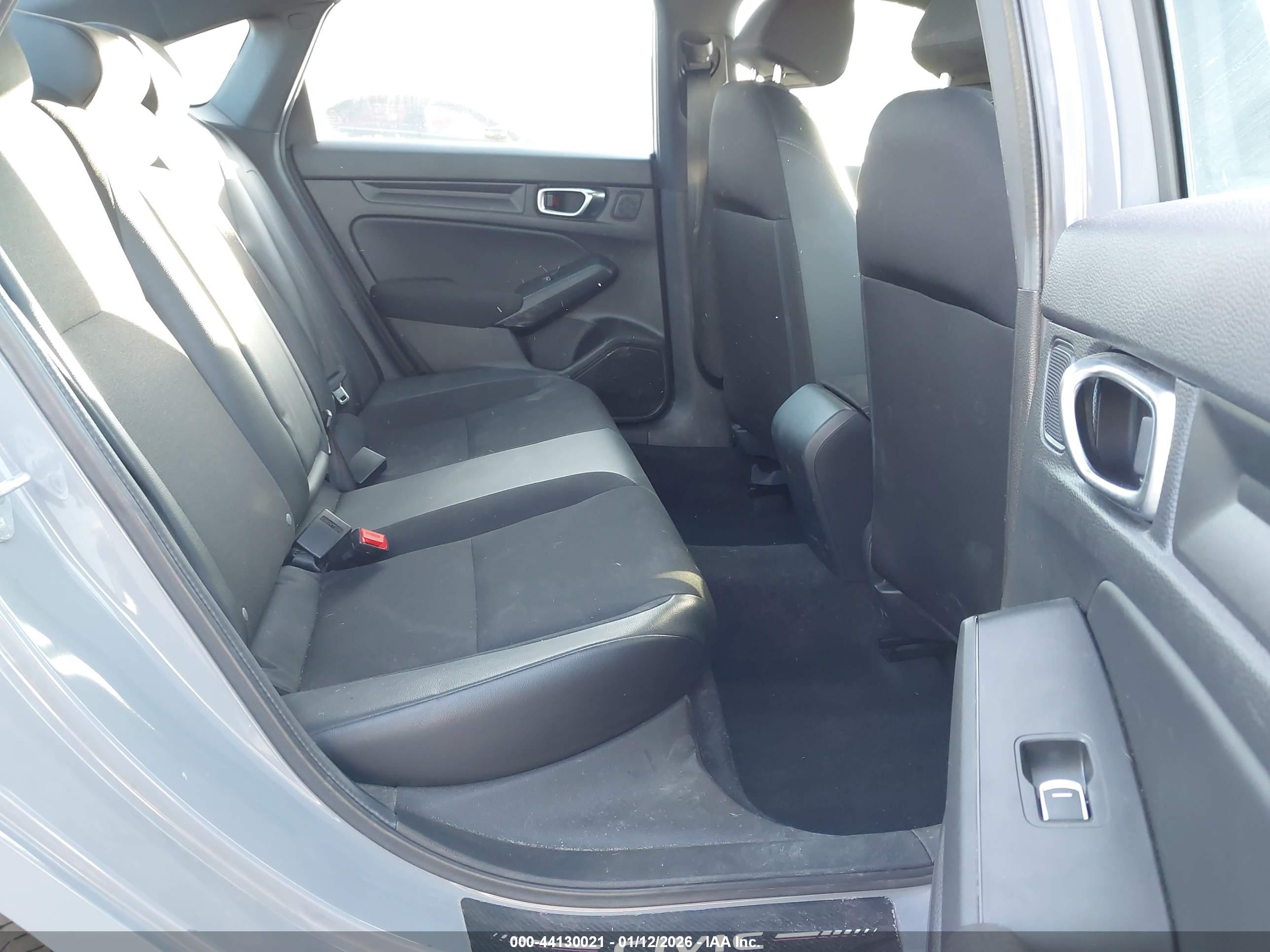 HONDA CIVIC image 8