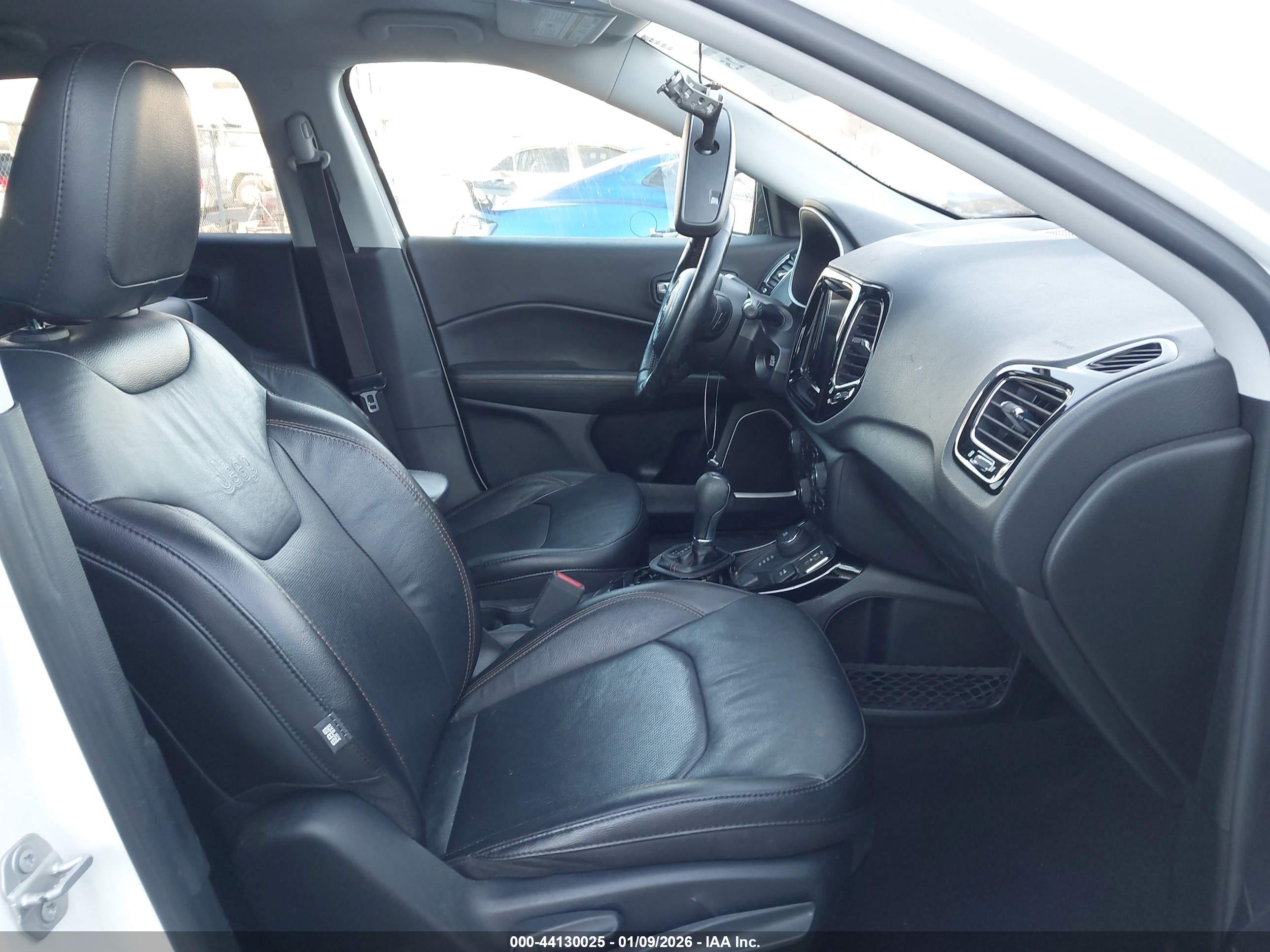 JEEP COMPASS image 5