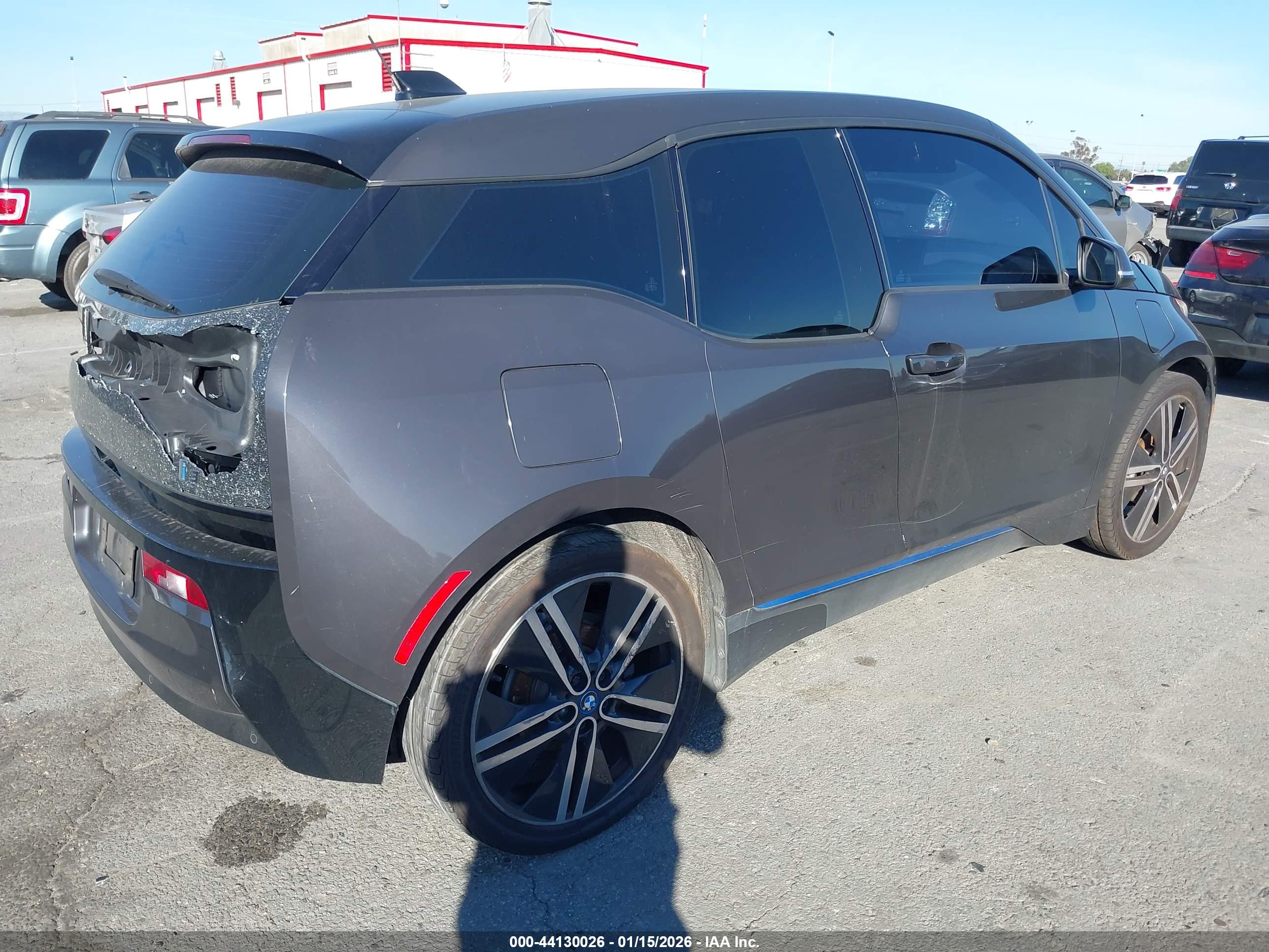 BMW I3 image 4