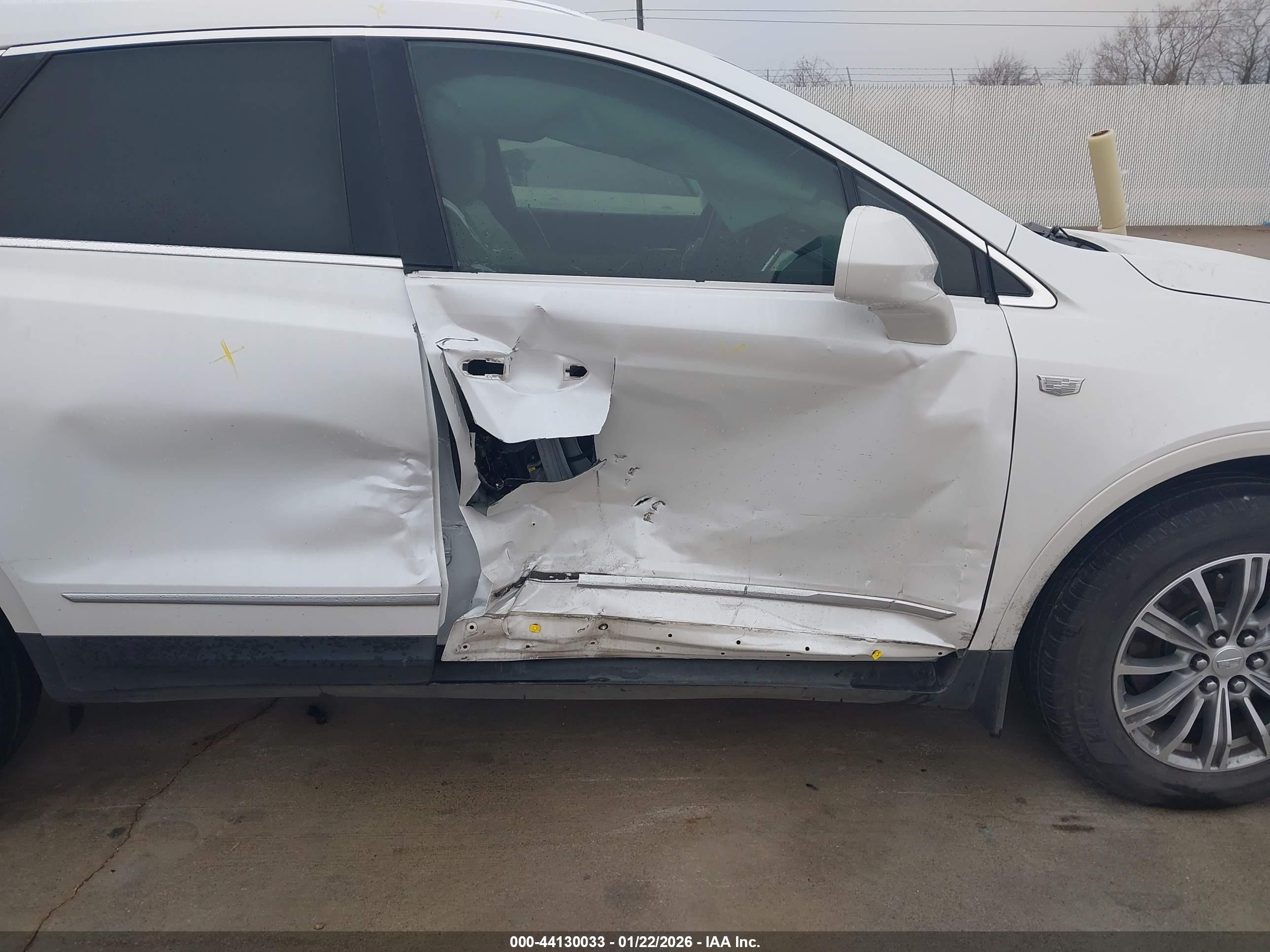 CADILLAC XT5 image 6