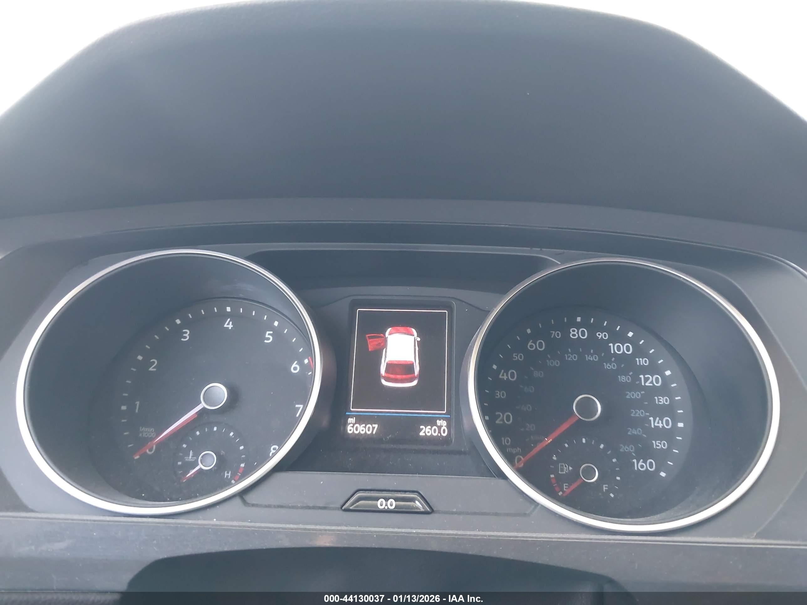 VOLKSWAGEN TIGUAN image 7
