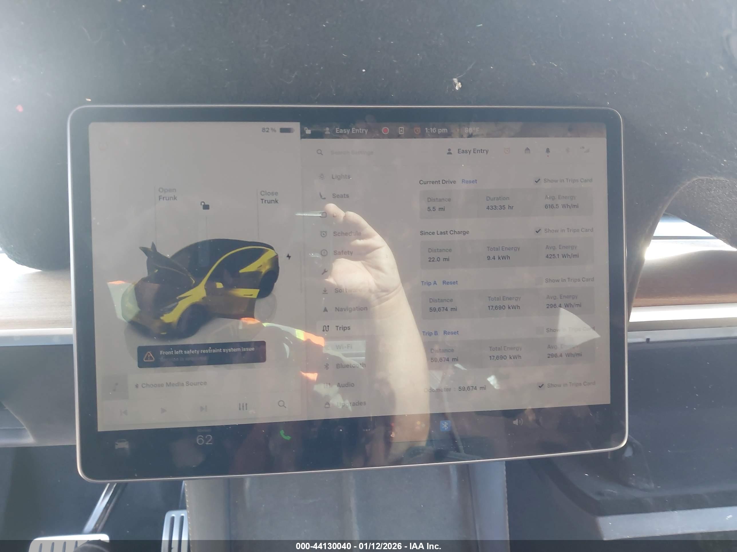 TESLA MODEL image 7