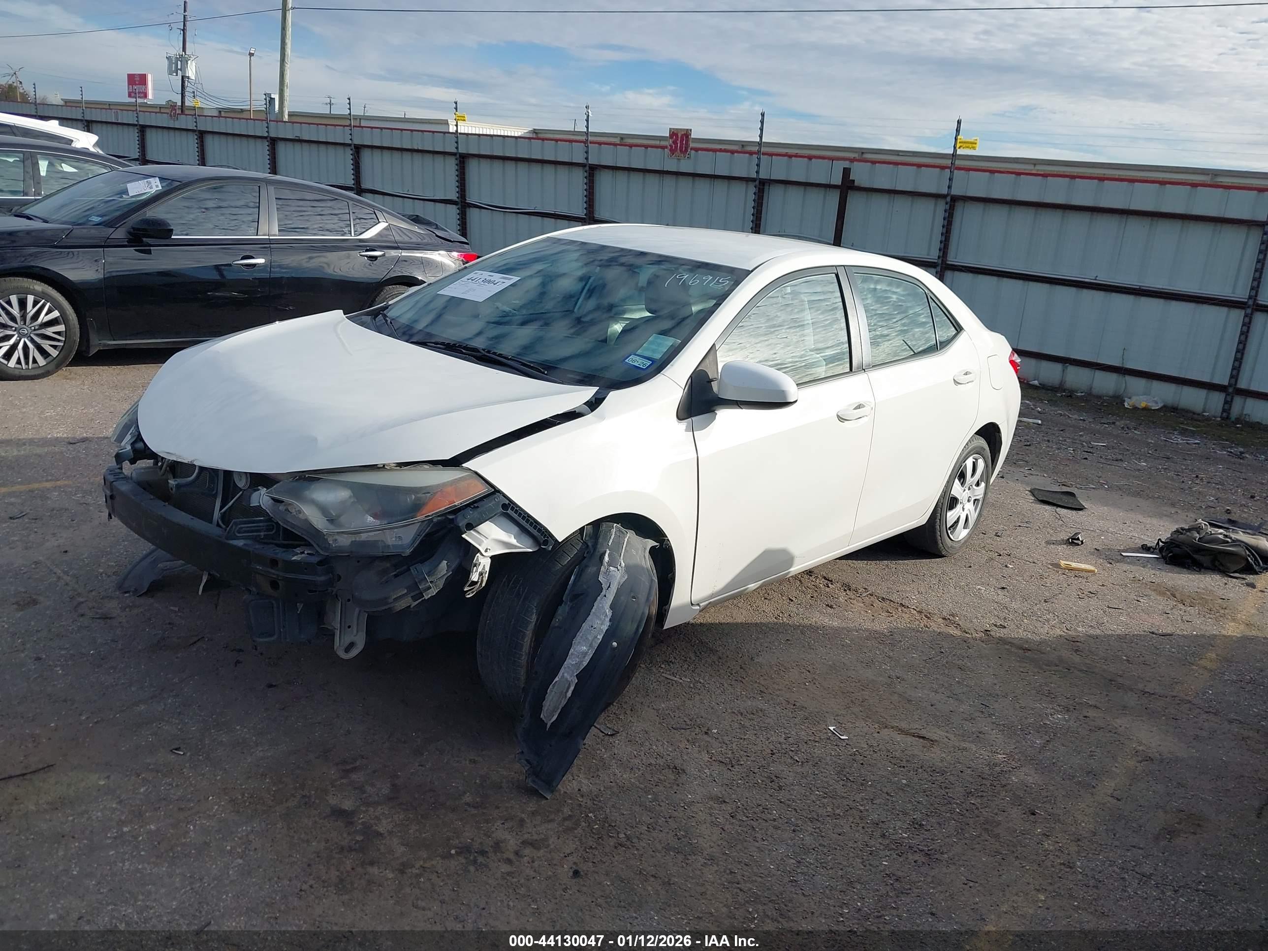 TOYOTA COROLLA image 2
