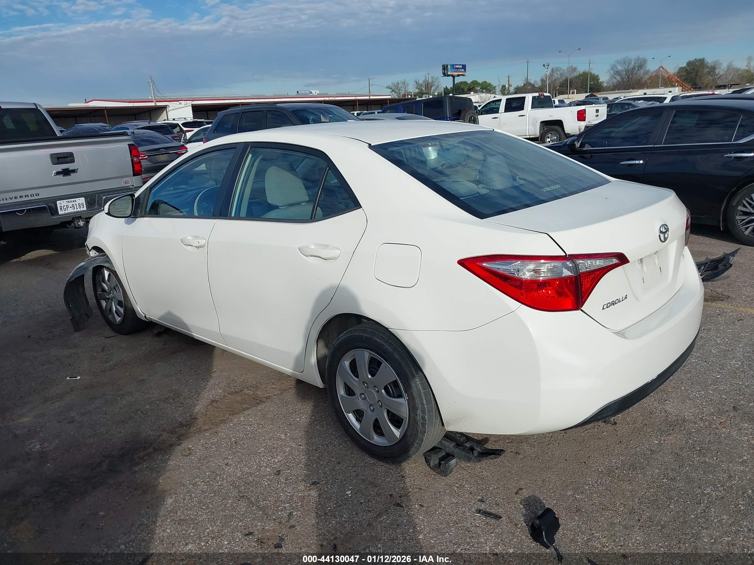 TOYOTA COROLLA image 3