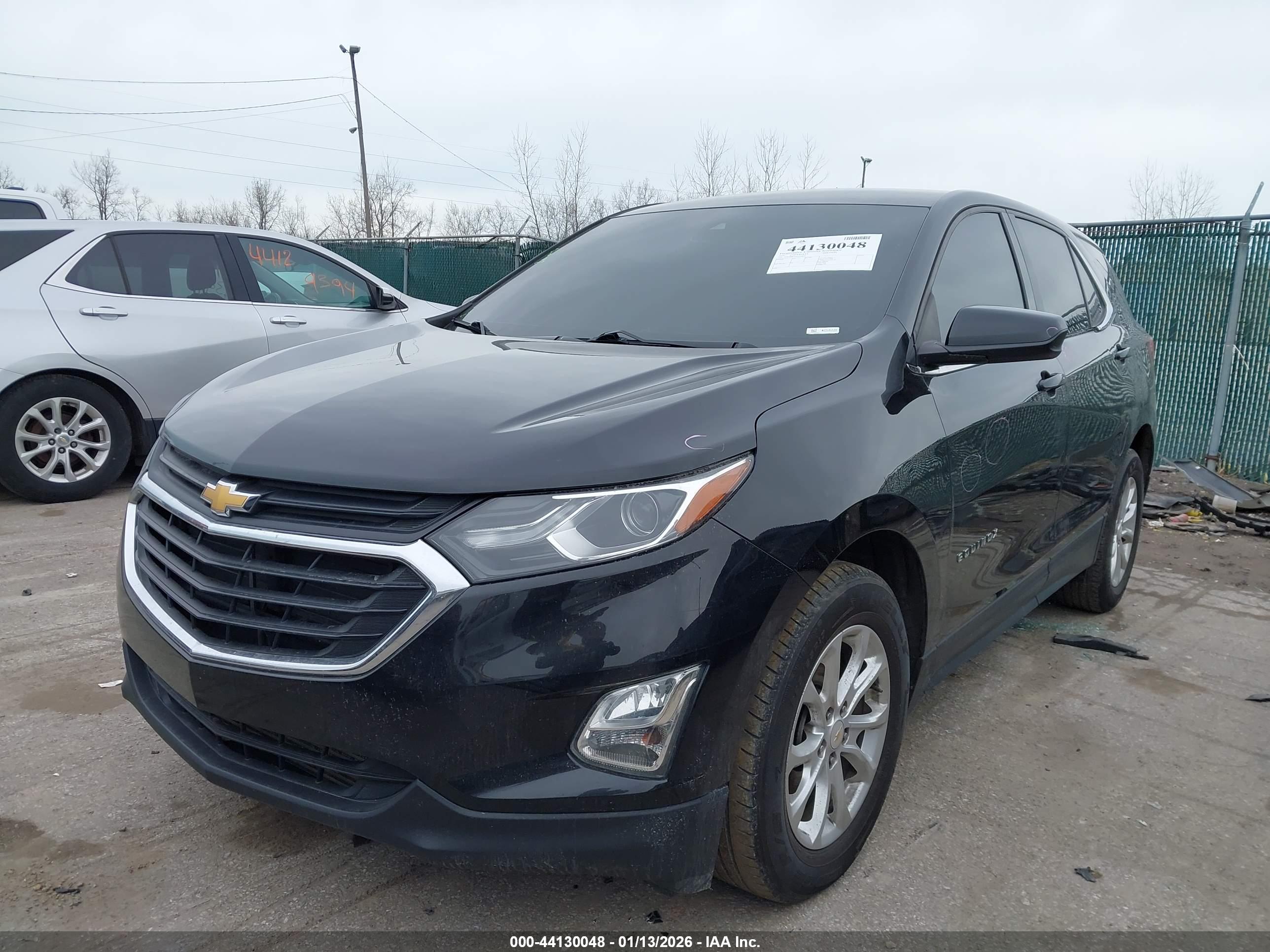 CHEVROLET EQUINOX image 2