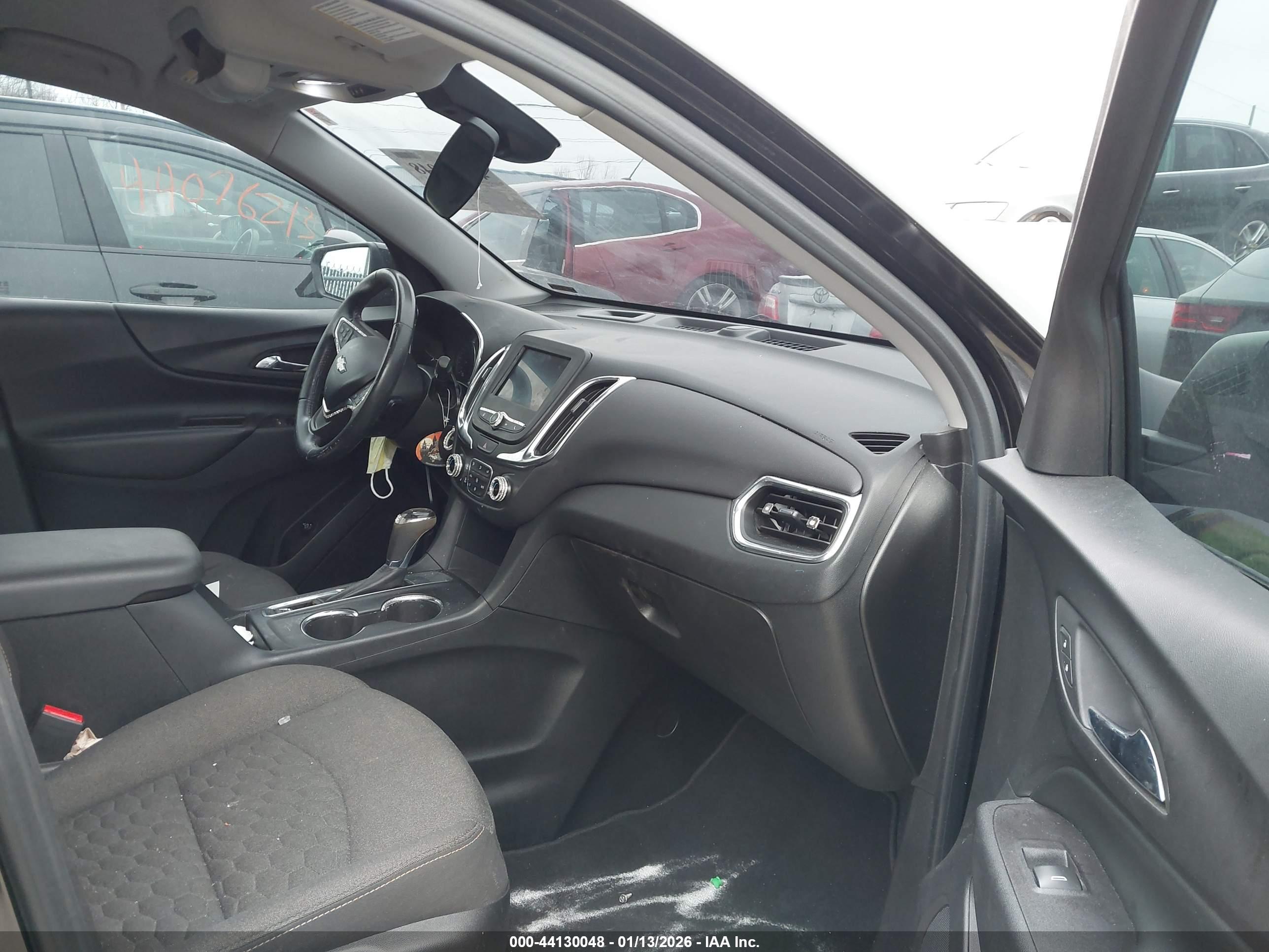 CHEVROLET EQUINOX image 5