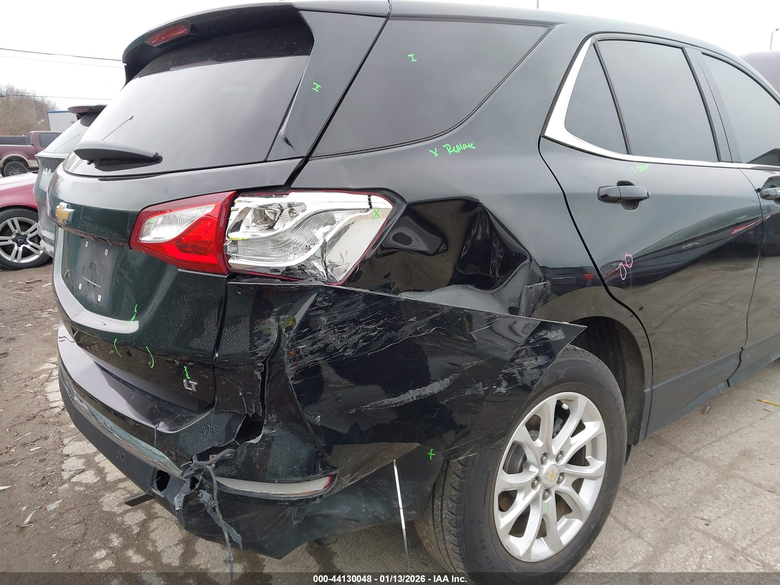 CHEVROLET EQUINOX image 6
