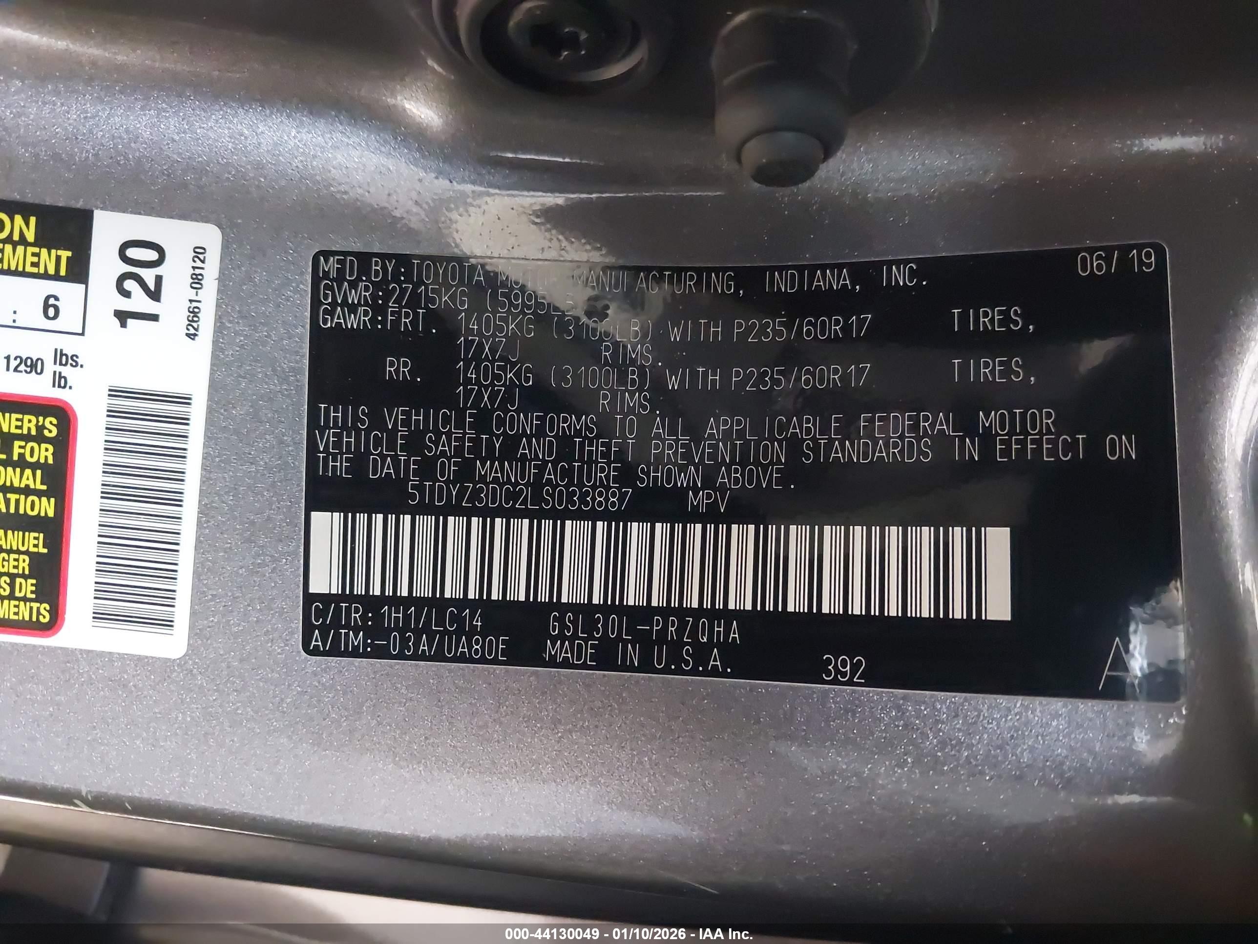 TOYOTA SIENNA image 9