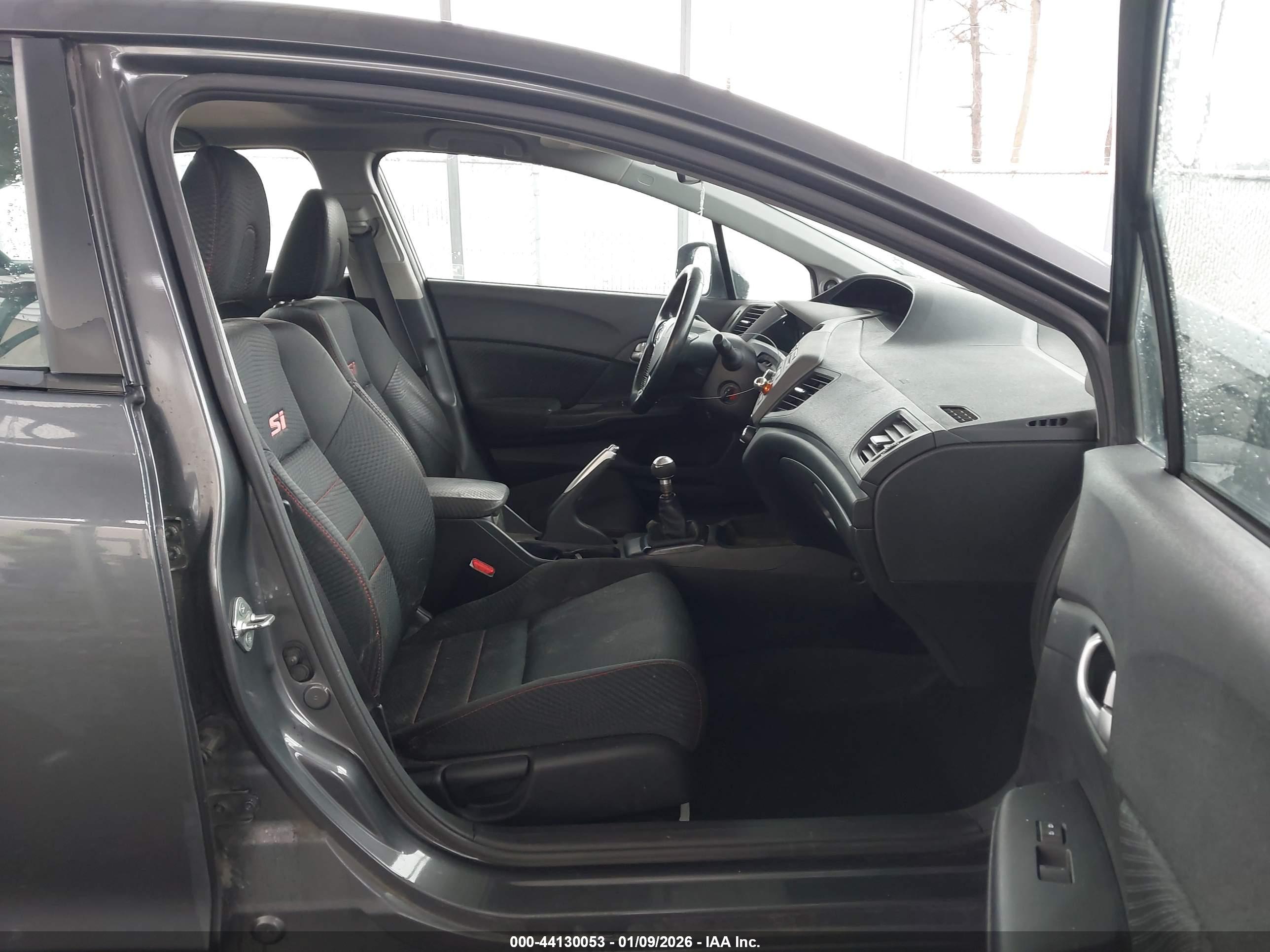 HONDA CIVIC image 5