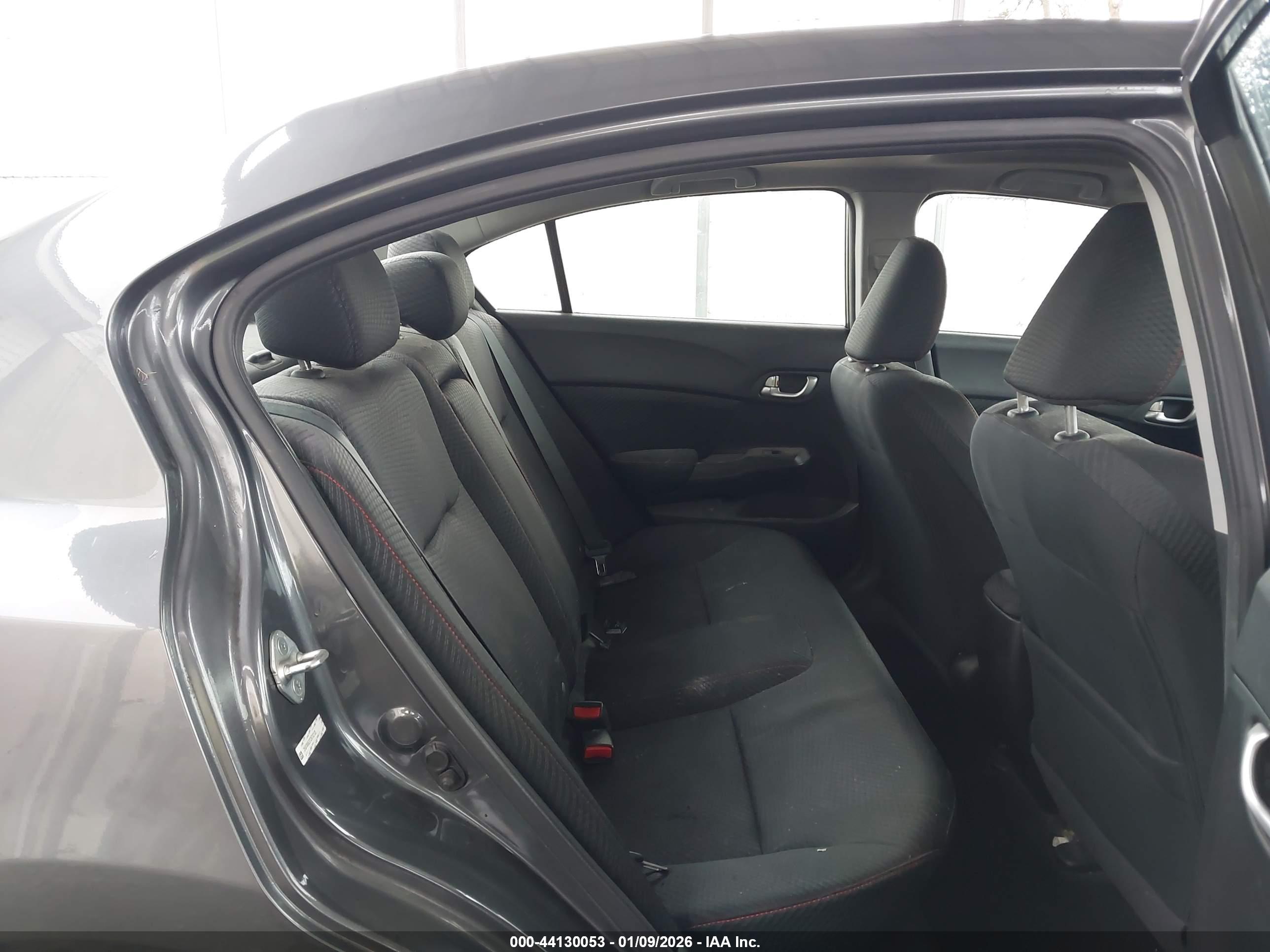 HONDA CIVIC image 8