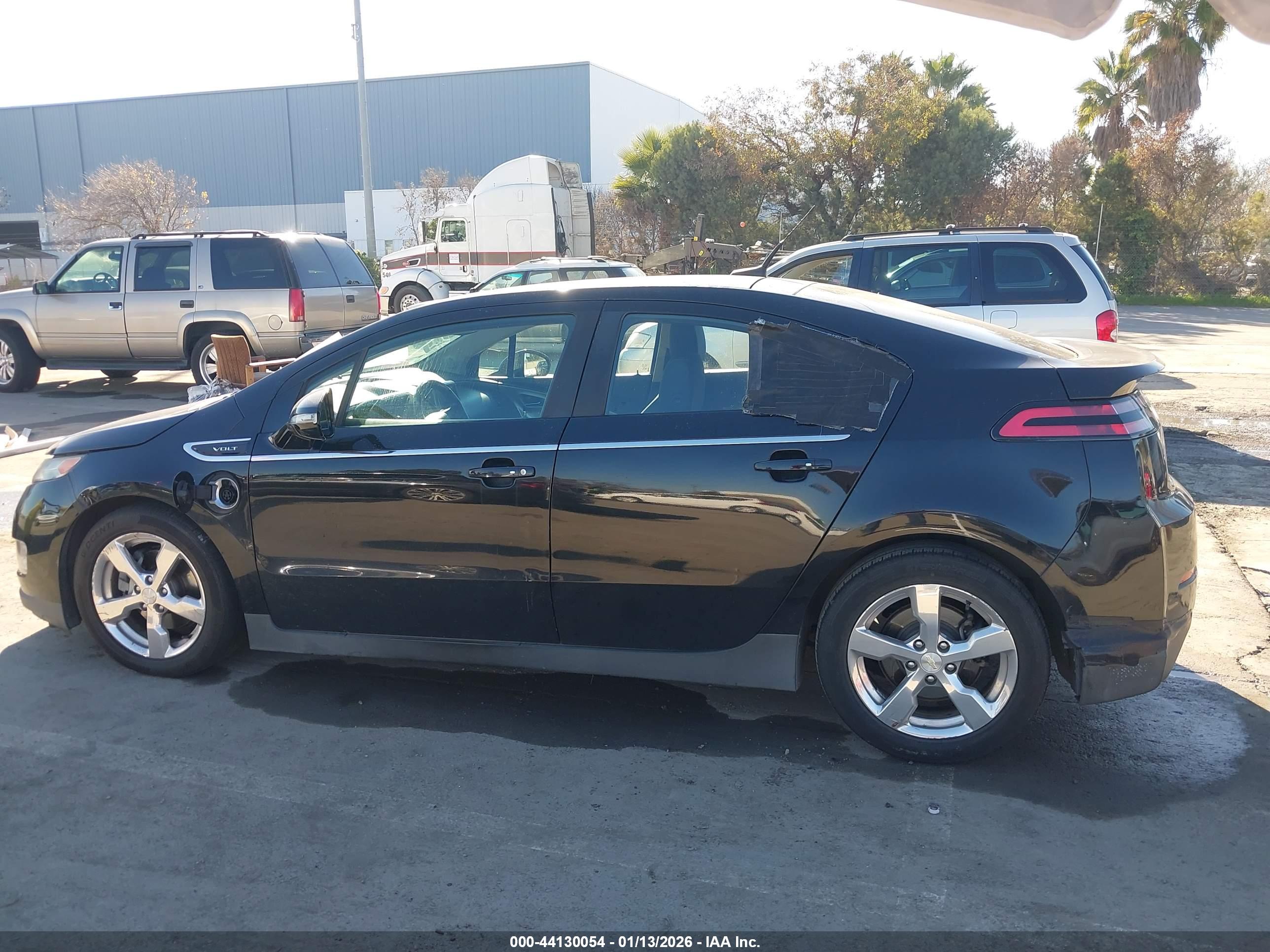 CHEVROLET VOLT image 6