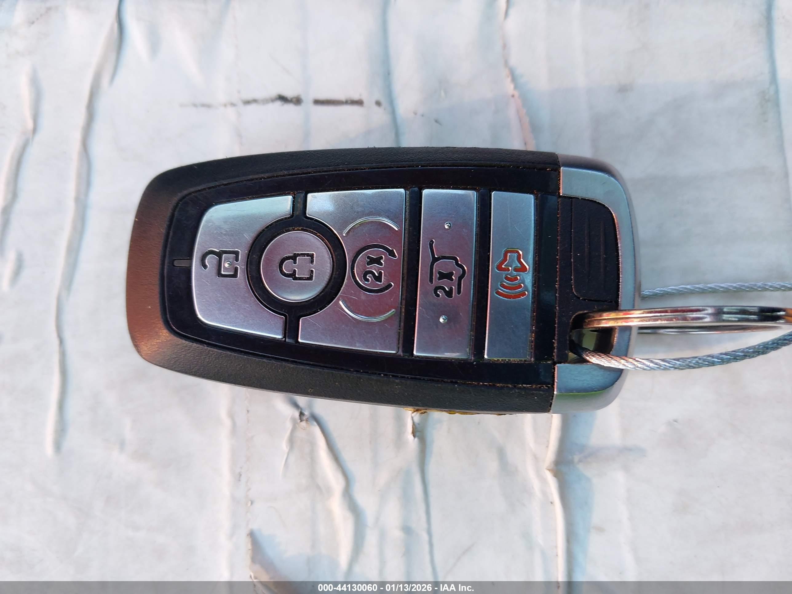 FORD EXPLORER image 11