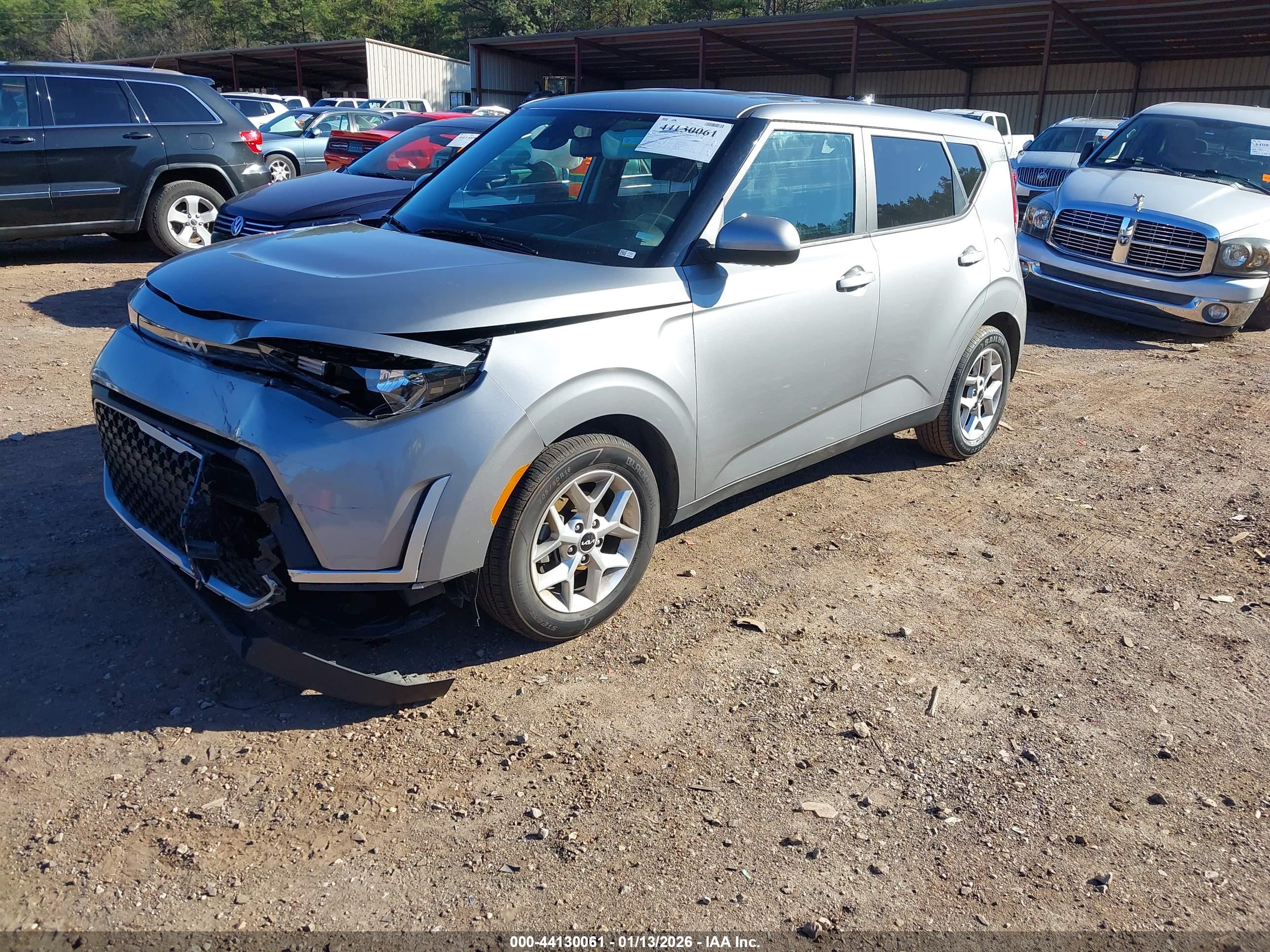 KIA SOUL image 2