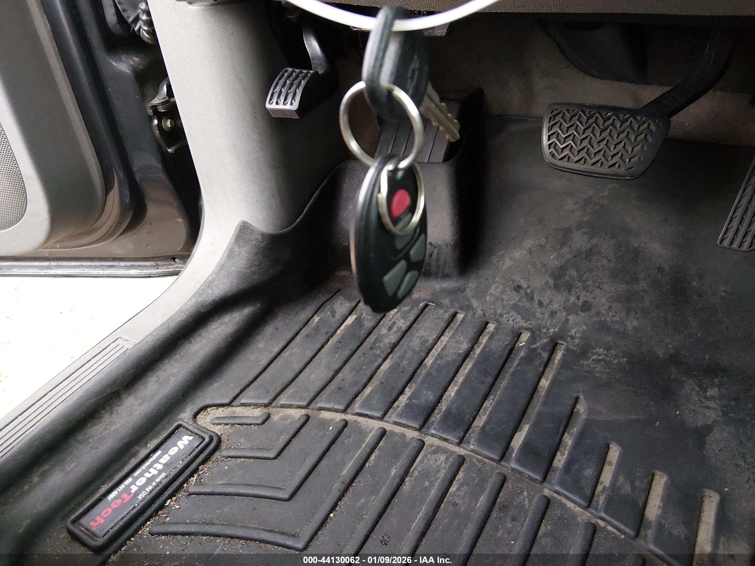 CHEVROLET TRAVERSE image 11