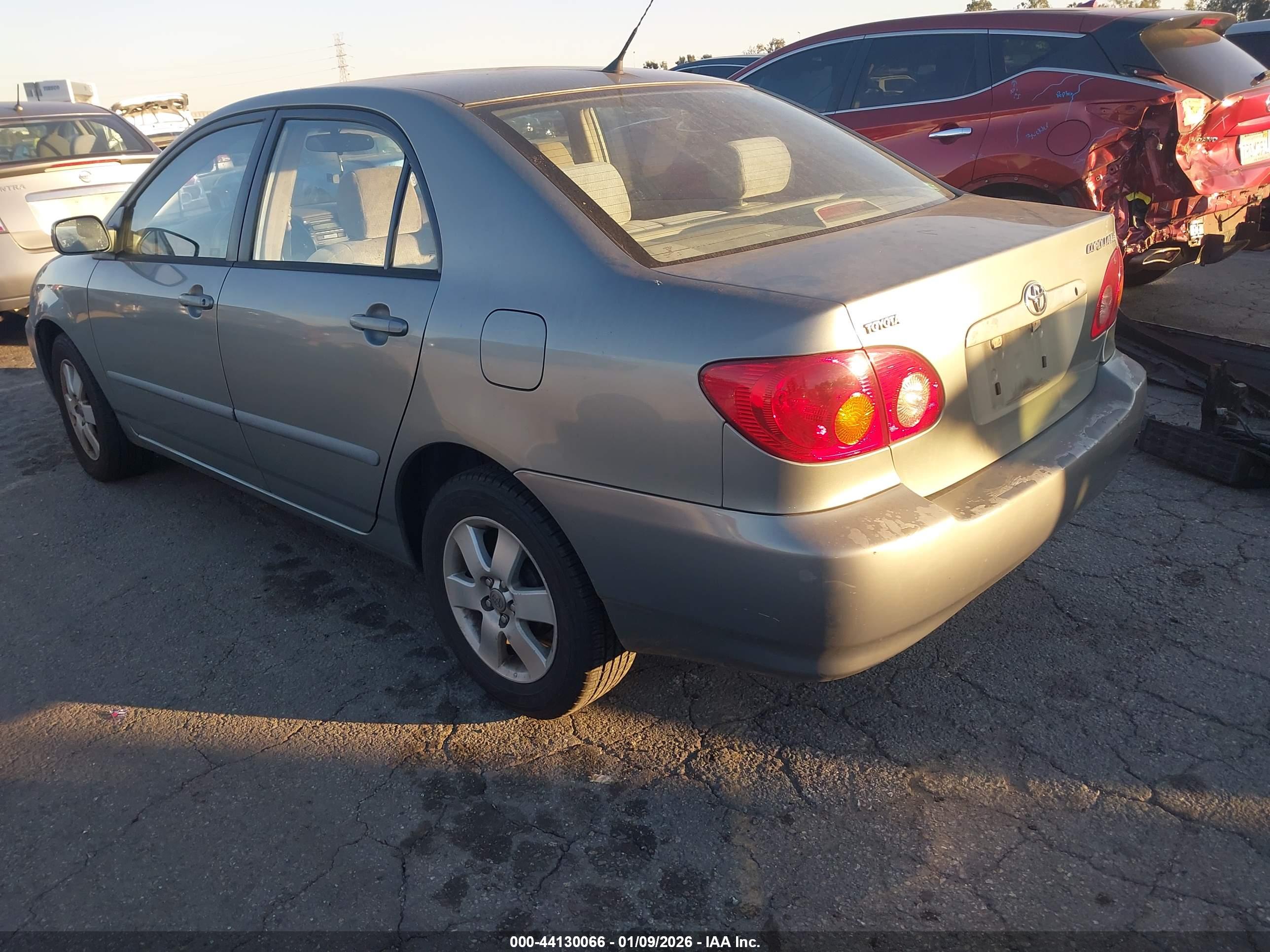 TOYOTA COROLLA image 3