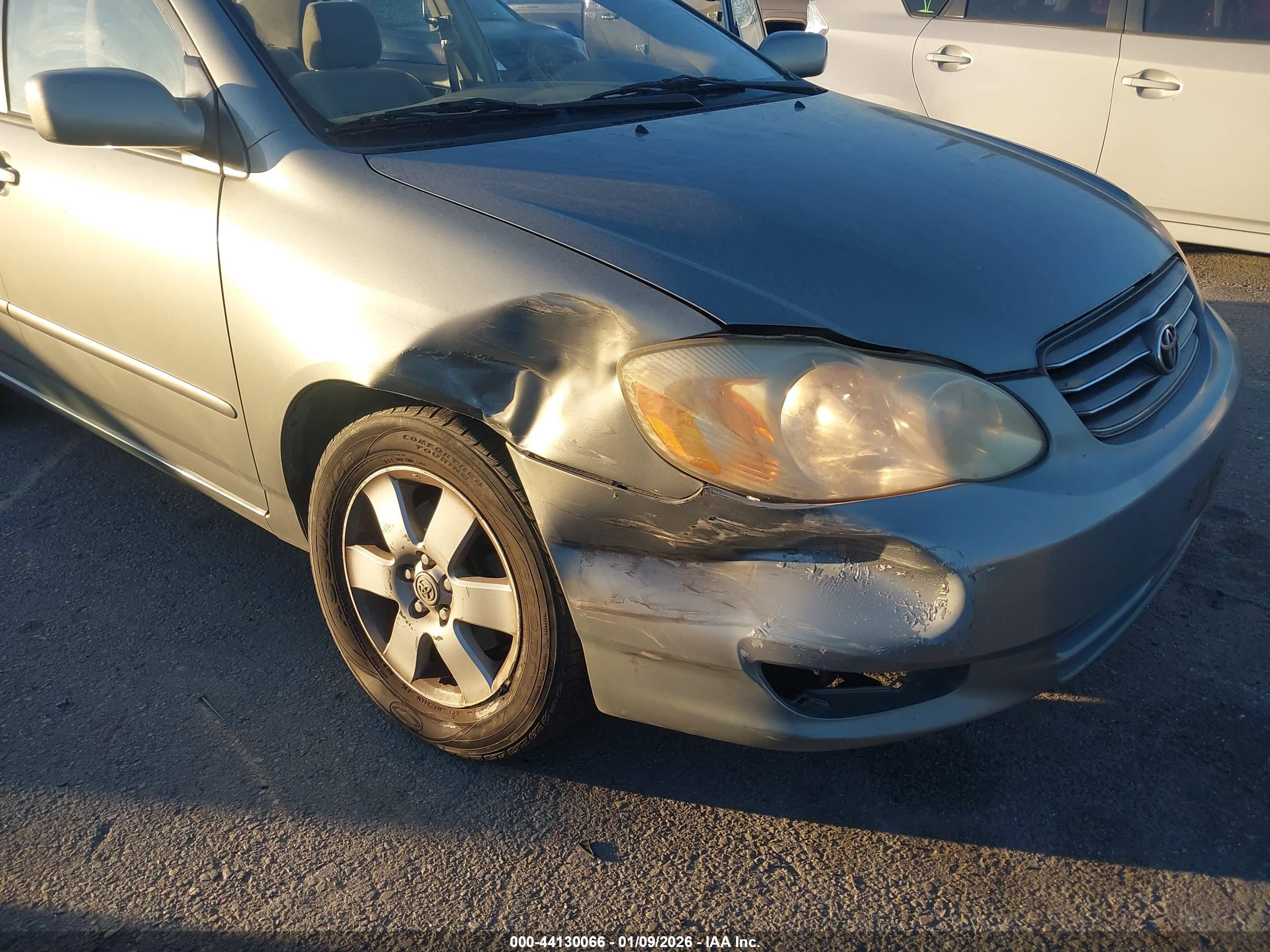 TOYOTA COROLLA image 6