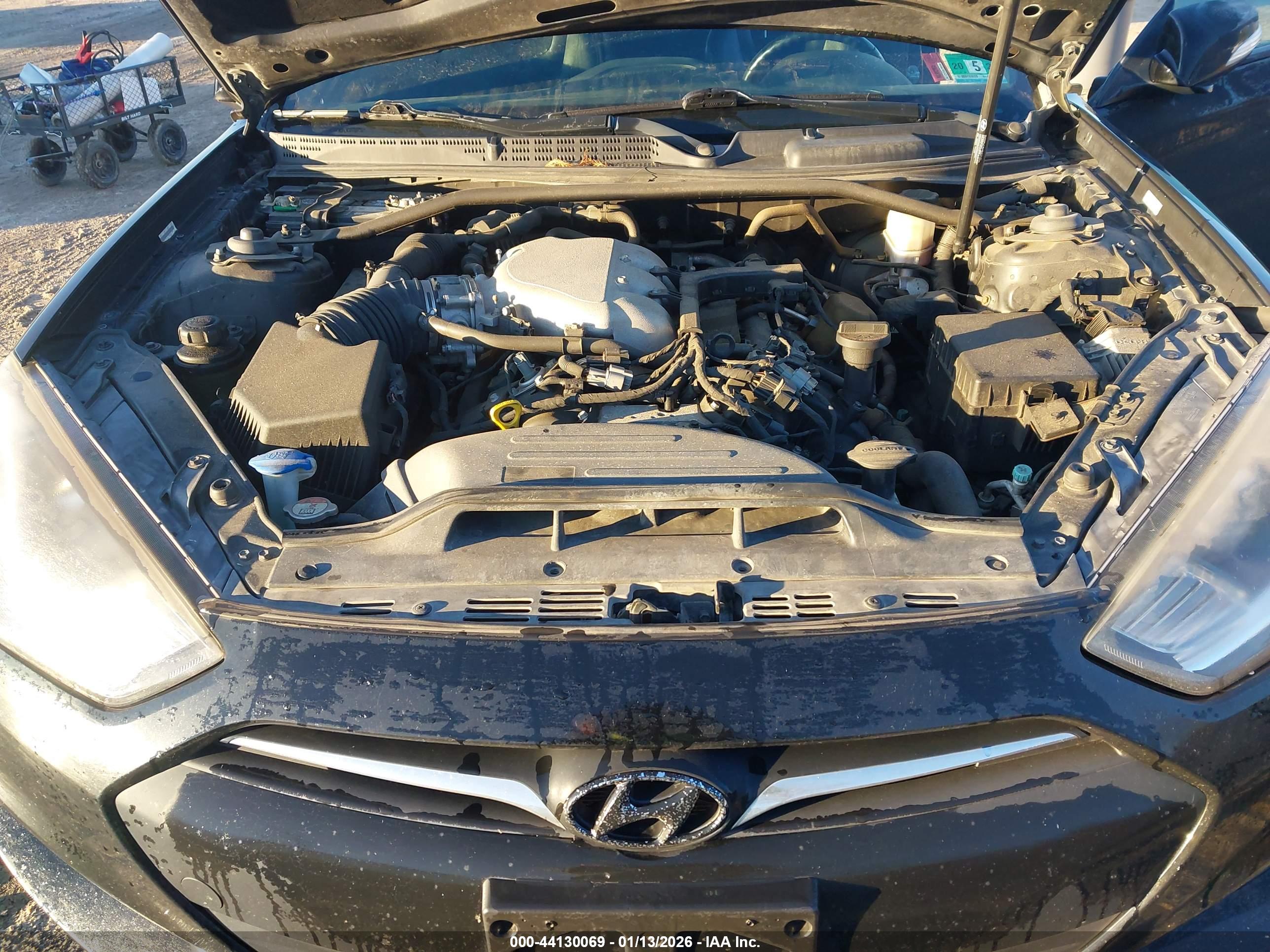 HYUNDAI GENESIS image 10